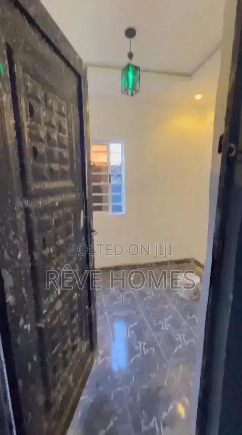 Studio Apartment in Bariga for rent