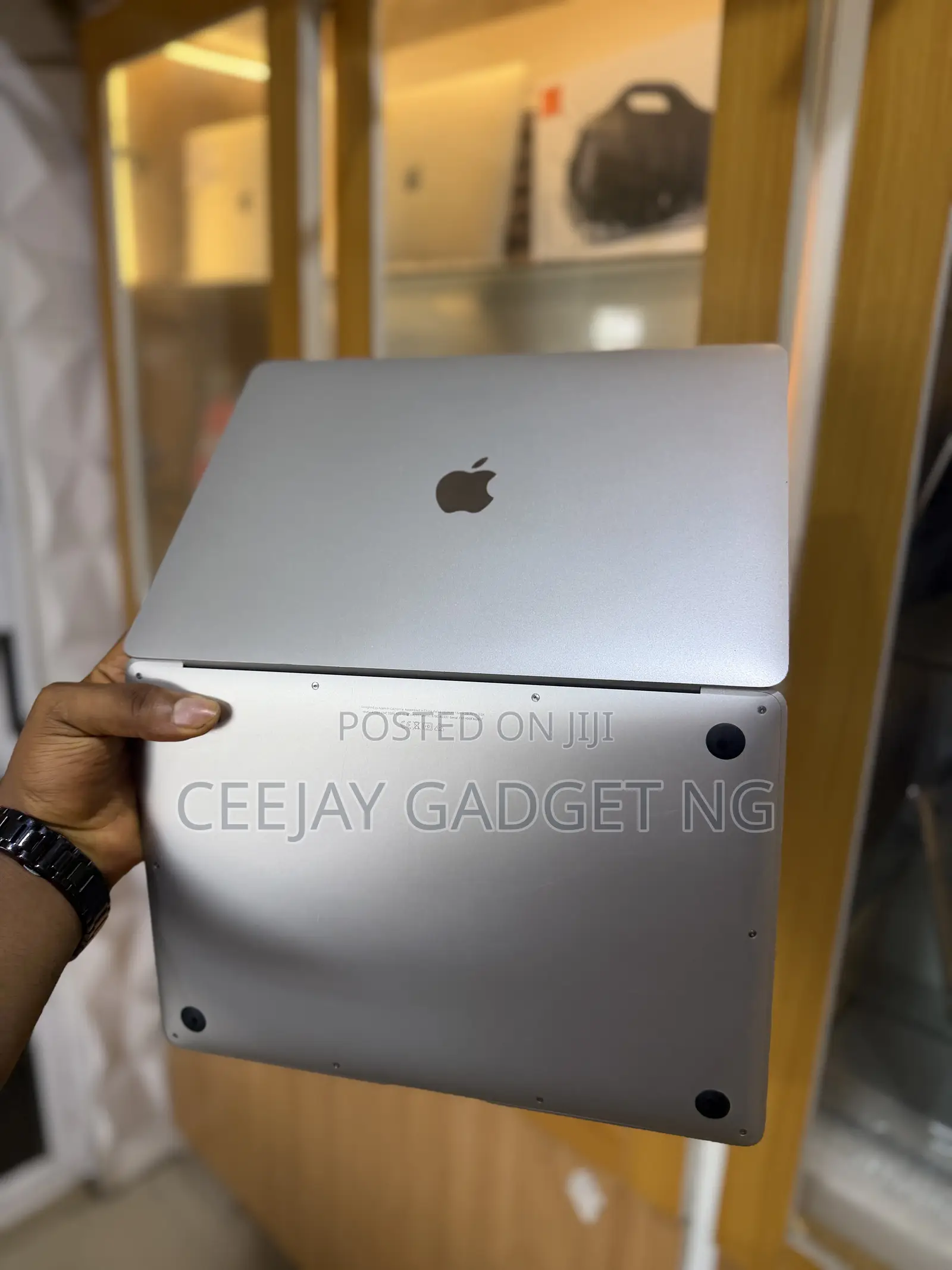 Laptop Apple MacBook Air 2020 M1 8GB Apple M1 SSD 256GB