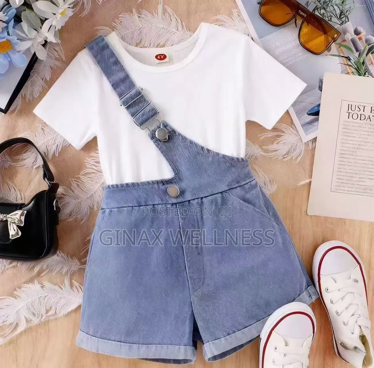 White Short-Sleeved Top With Crossbody Jeans Overalls Shorts for Girls