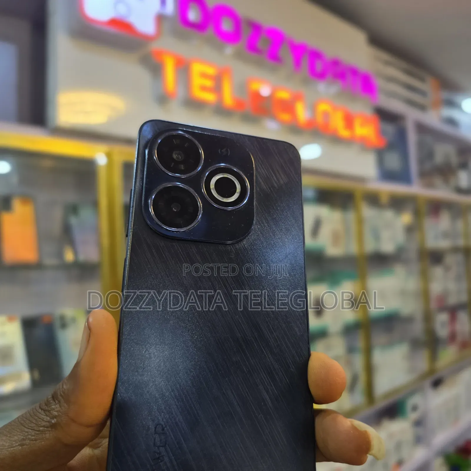 Itel P55+ 128 GB Black