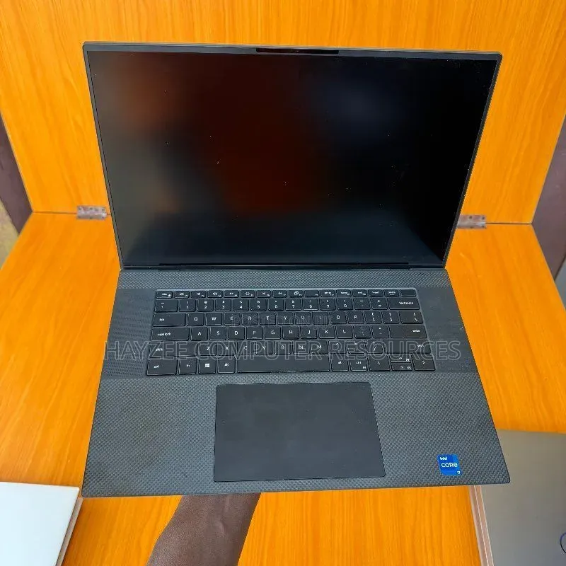 Laptop Dell Precision 5680 32GB Intel Core i7 SSD 1T