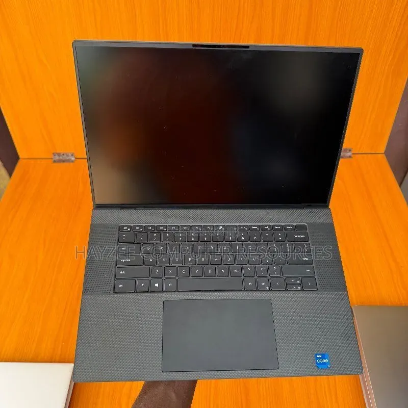 Laptop Dell Precision 5680 32GB Intel Core i7 SSD 1T