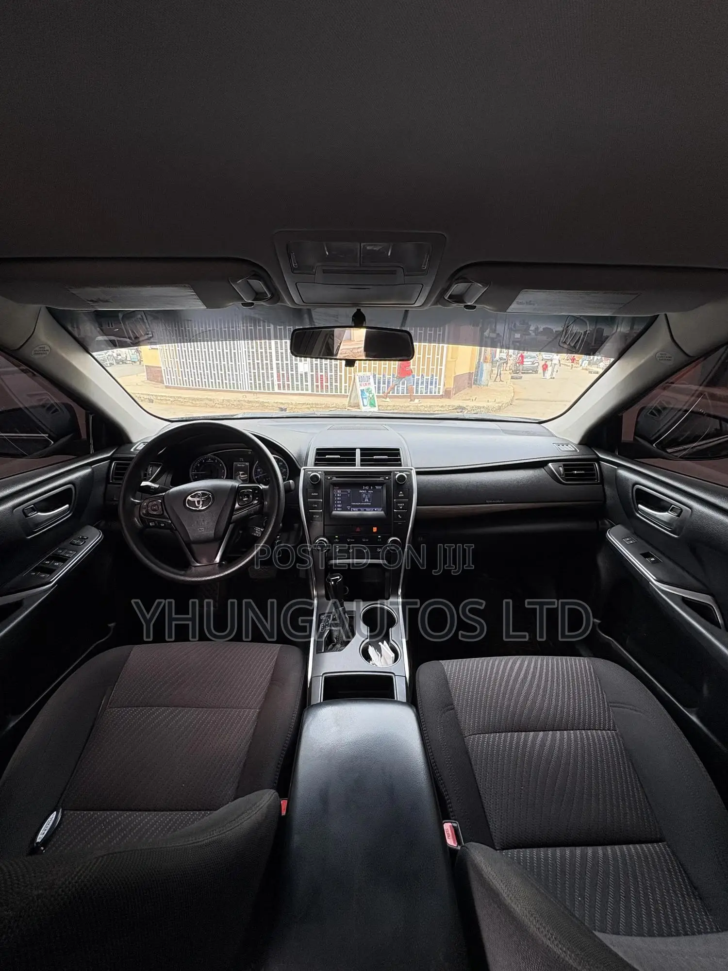 Toyota Camry LE 4dr Sedan (2.5L 4cyl 6A) 2016 Black