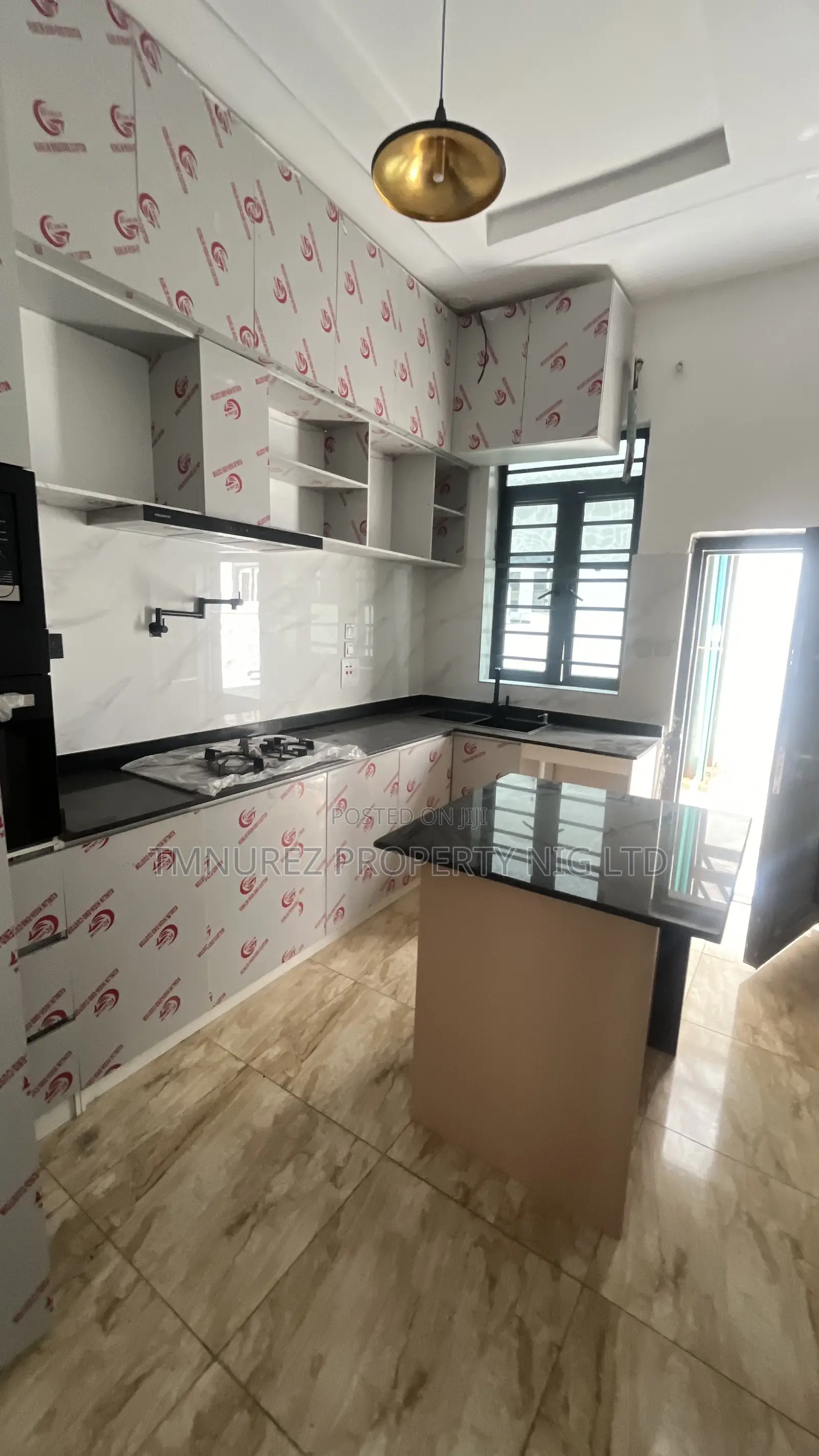 4bdrm Duplex in Orchid Estate, Chevron for rent