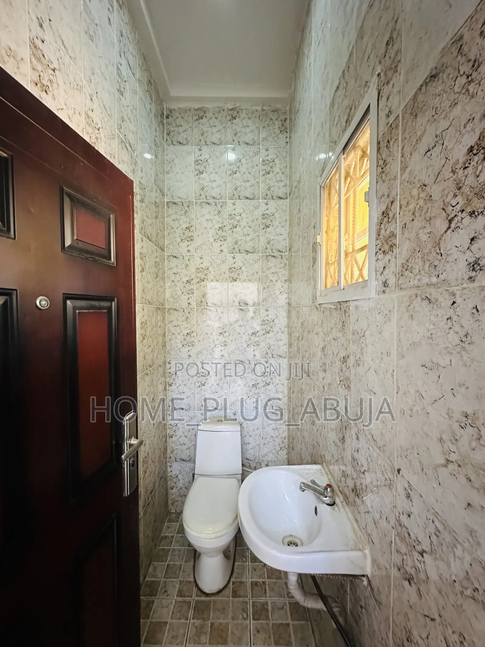 2bdrm Bungalow in 69 Road Gwarinpa for rent