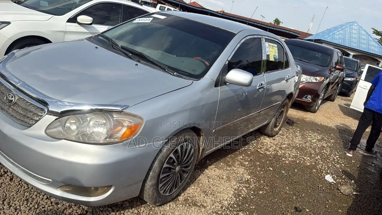 Toyota Corolla LE 2006 Silver