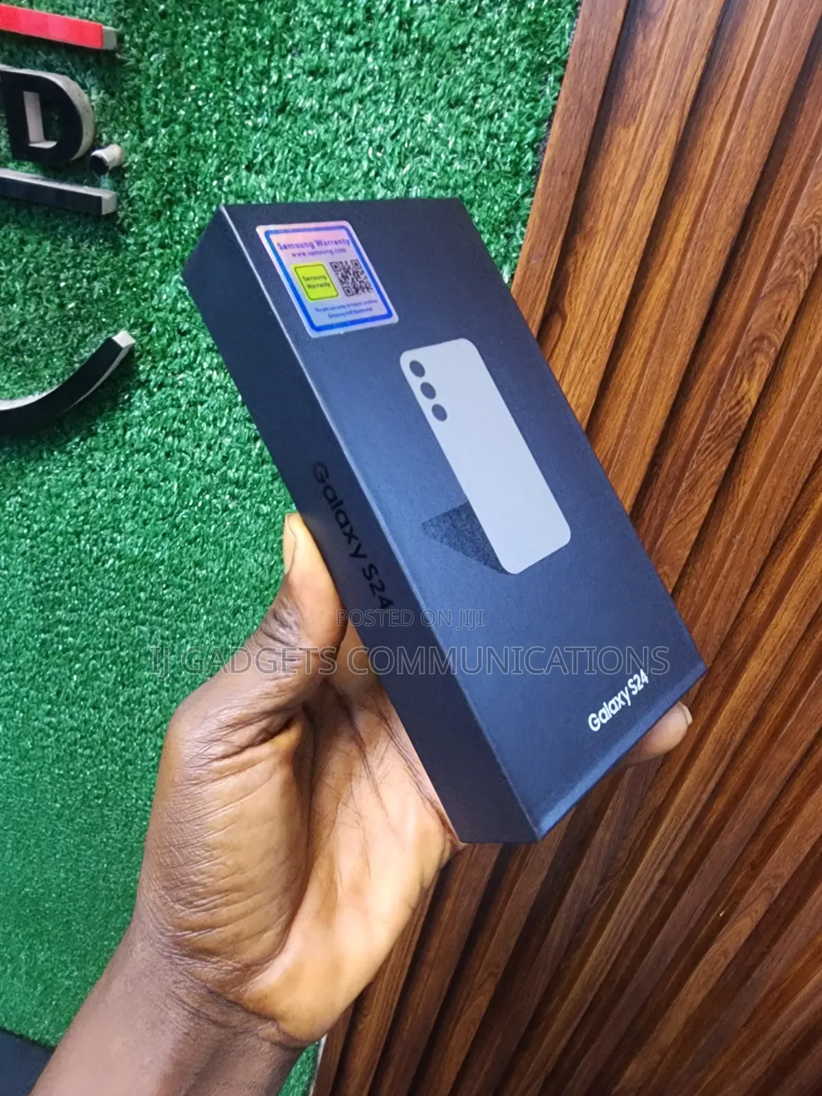 New Samsung Galaxy S24 256 GB White