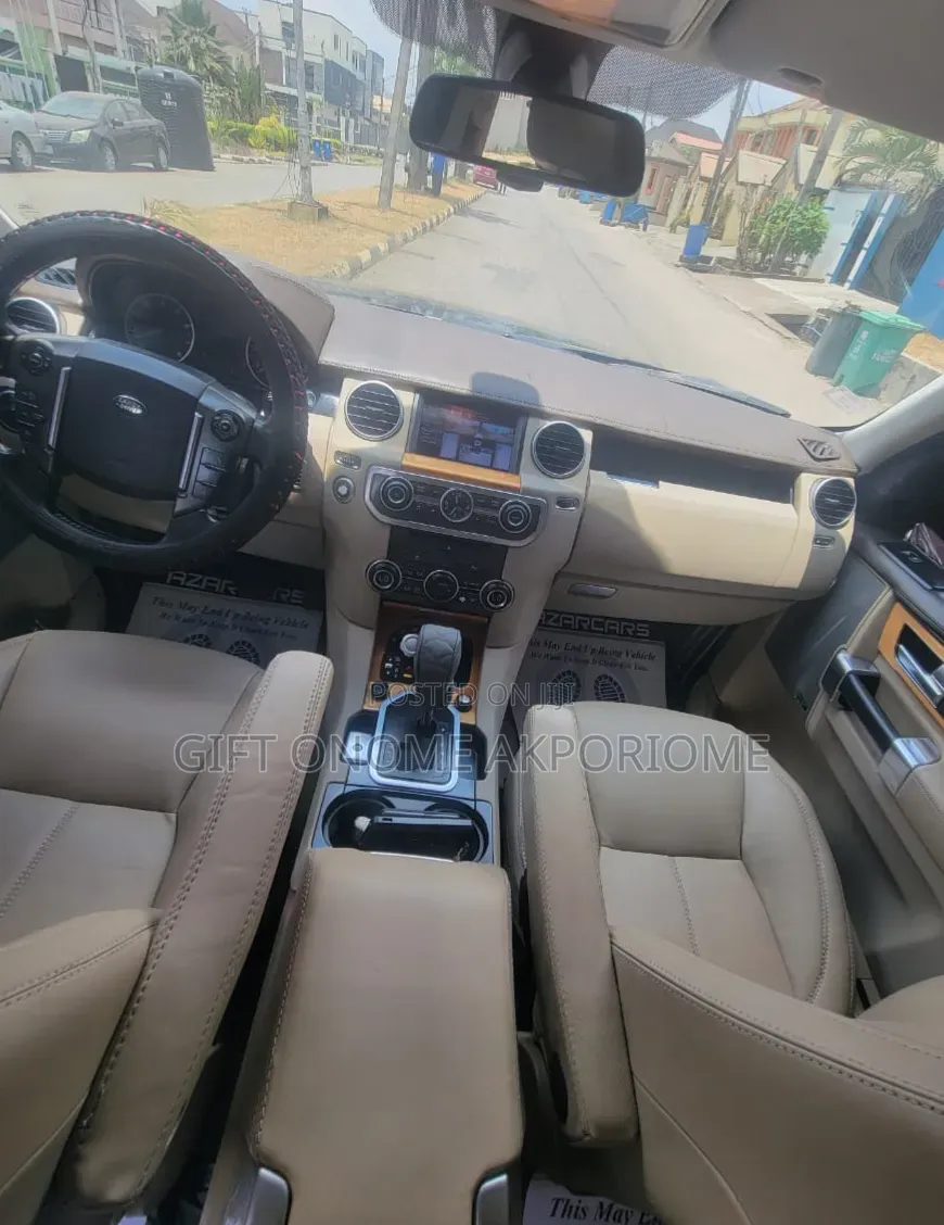 Land Rover Discovery 2013 Green