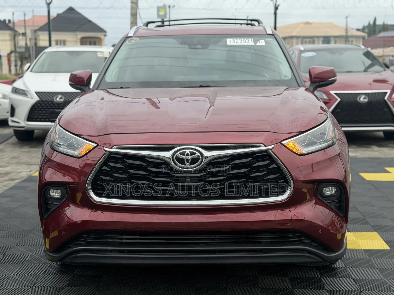 Toyota Highlander Platinum 2021 Red