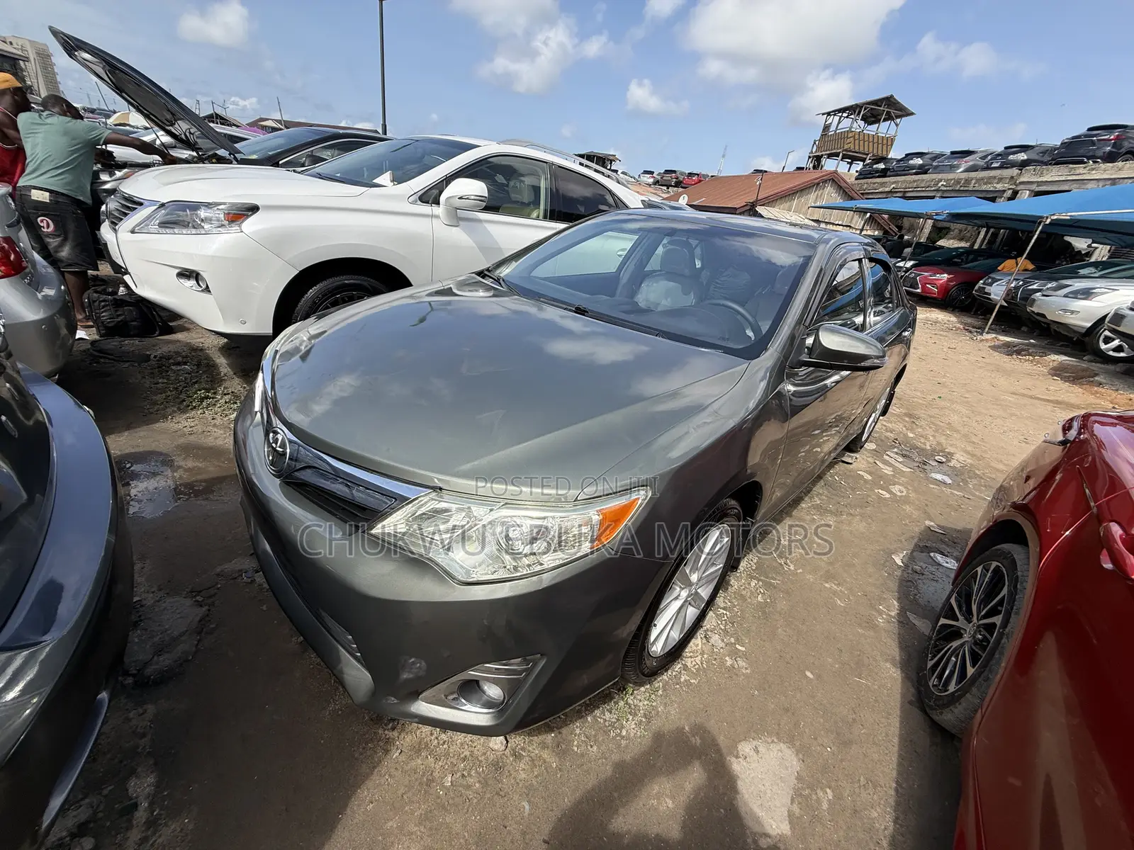 Toyota Camry XLE V6 4dr Sedan (3.5L 6cyl 6A) 2013 Green