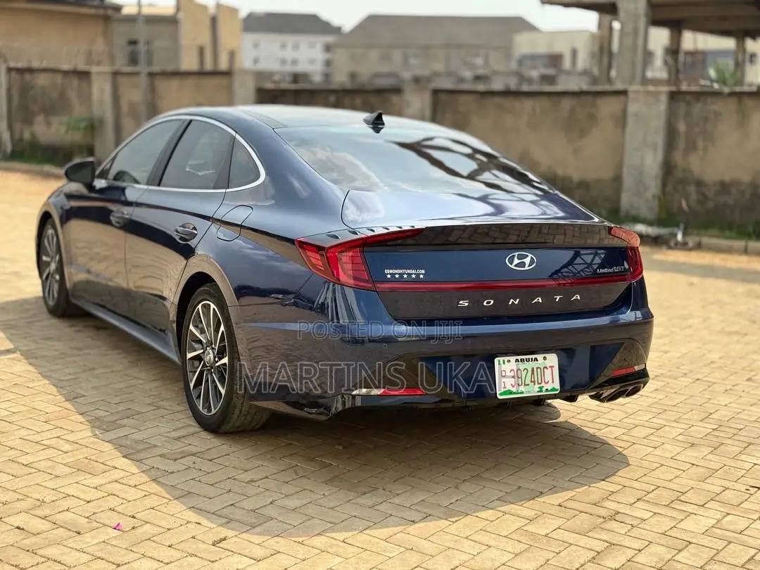 Hyundai Sonata Limited 2021 Blue