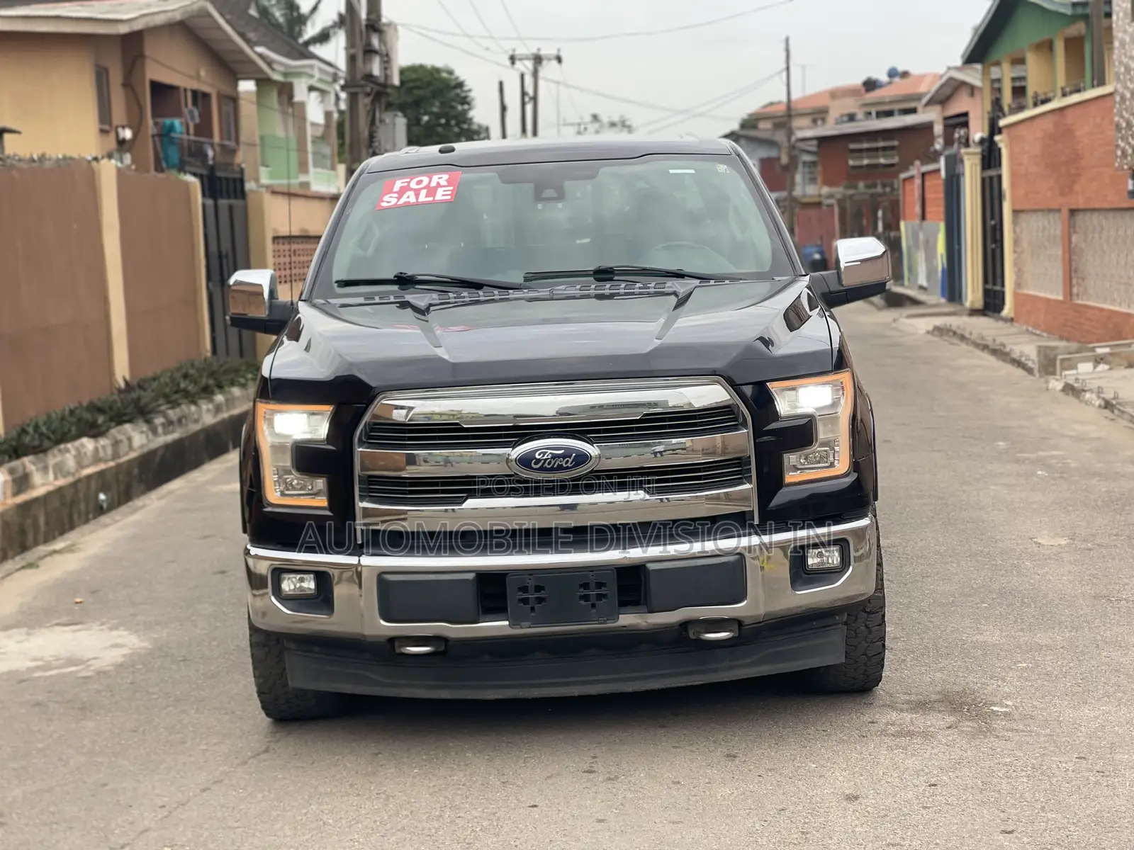 Ford F-150 Lariat 4x4 SuperCrew Cab Styleside 6.5 ft. box 157 in. WB