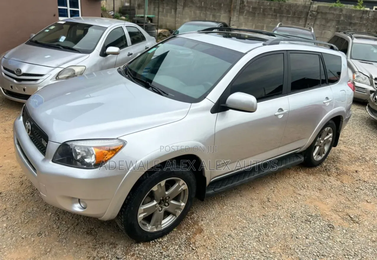 Toyota RAV4 3.5 2008 Silver