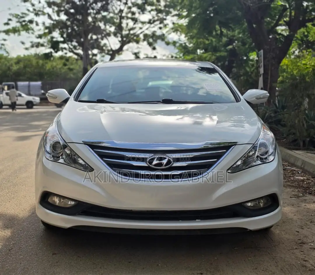 Hyundai Sonata Limited 4dr Sedan (2.0L 4cyl Turbo 6A) 2014 White