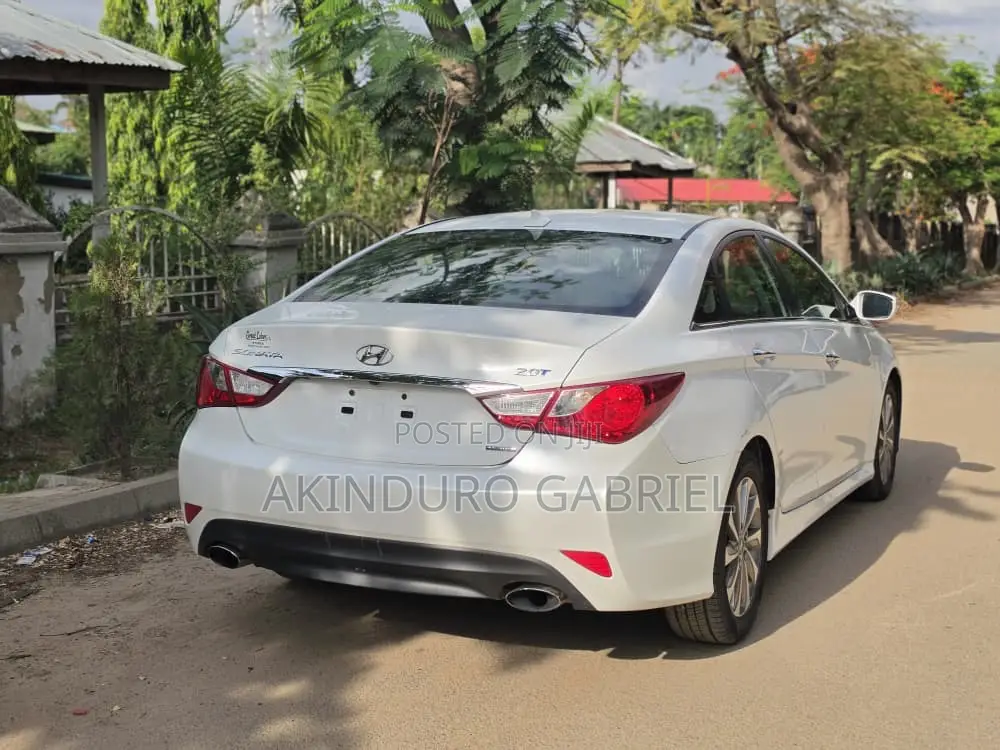 Hyundai Sonata Limited 4dr Sedan (2.0L 4cyl Turbo 6A) 2014 White