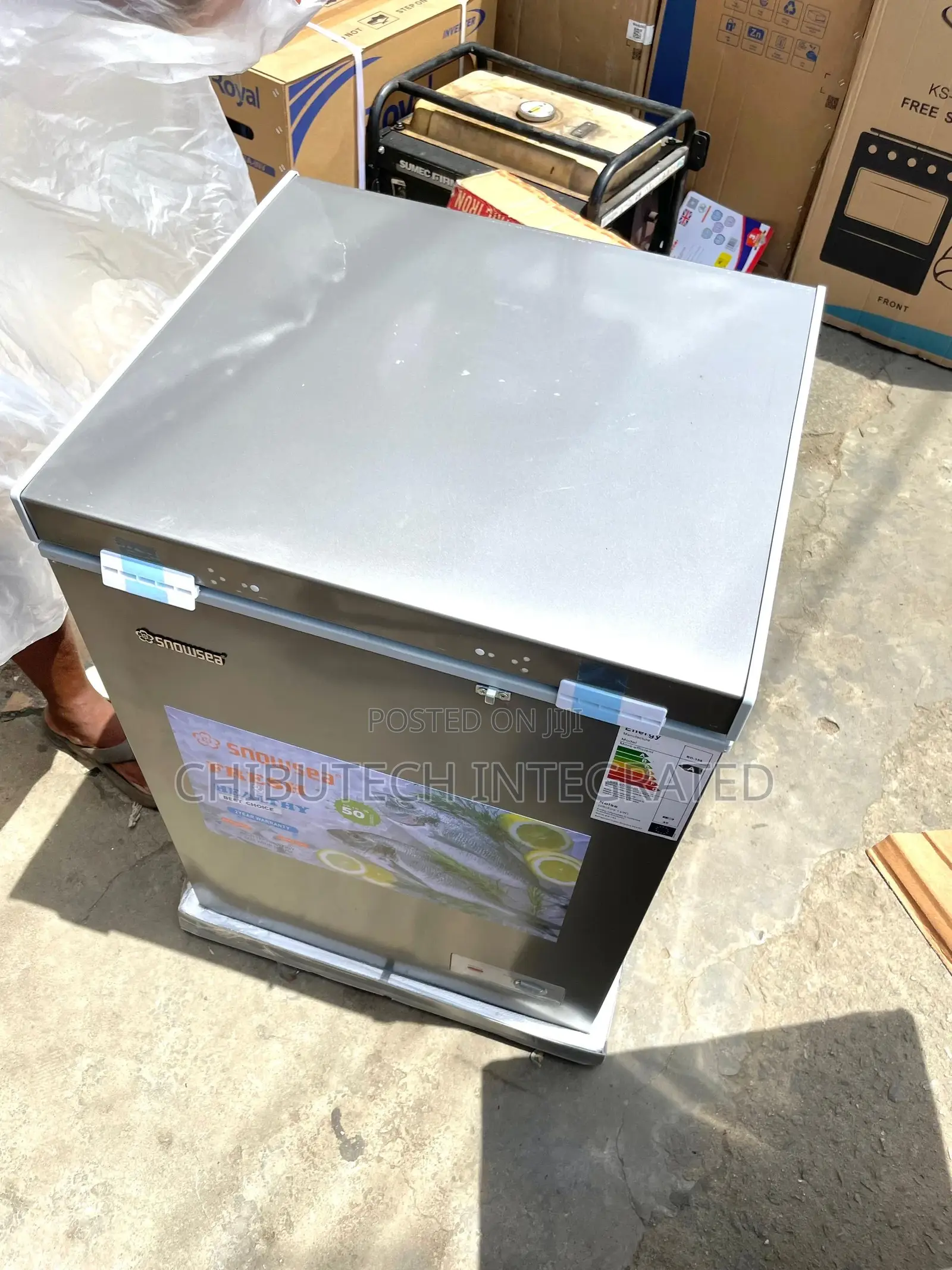 Snowsea Bd-158 Chest Freezer With Approximately 110l to 158l Capacity