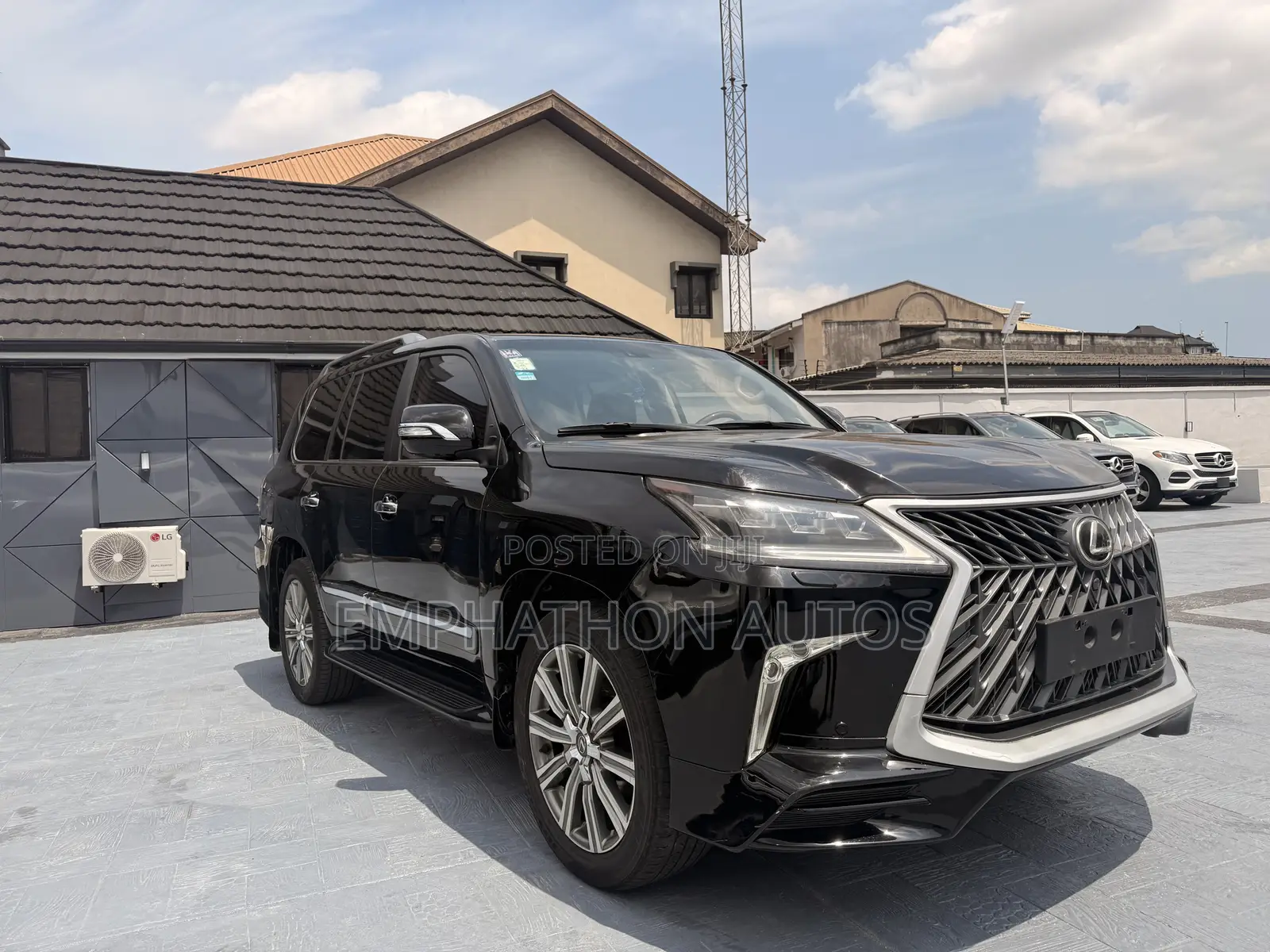 Lexus LX 570 AWD 2014 Black