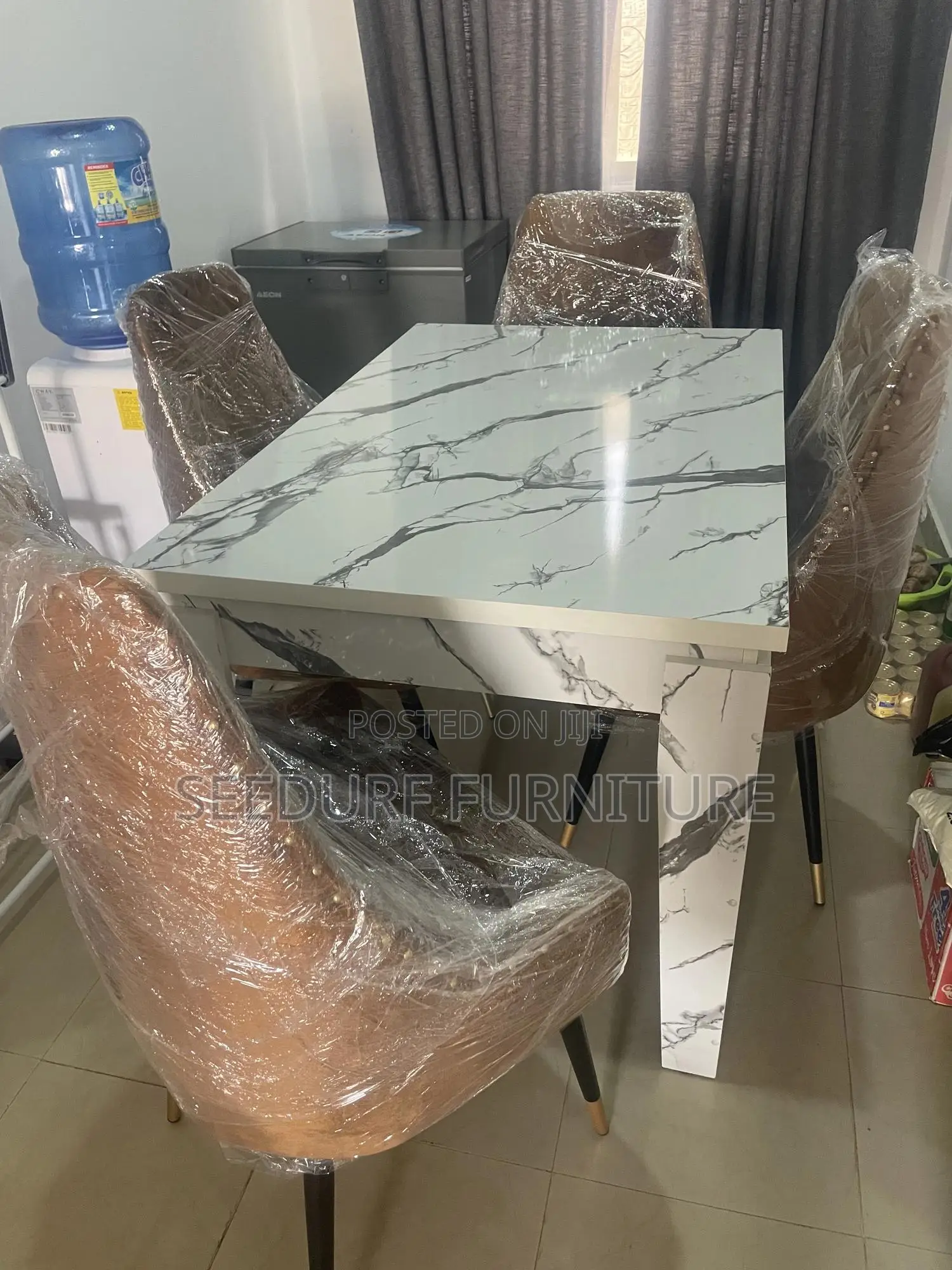 A 4 Seat Dinning Set Available on Demand