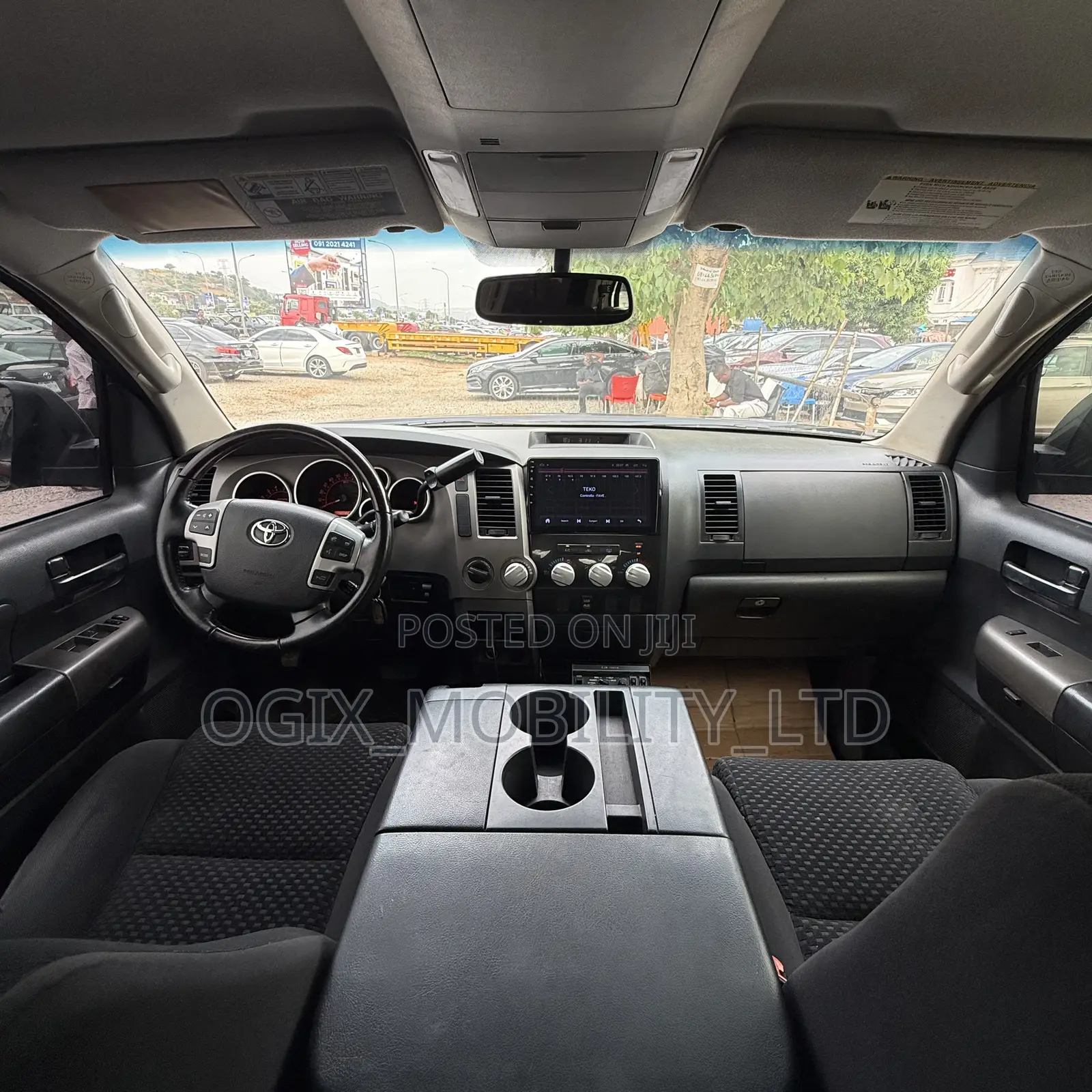 Toyota Tundra 2013 Black