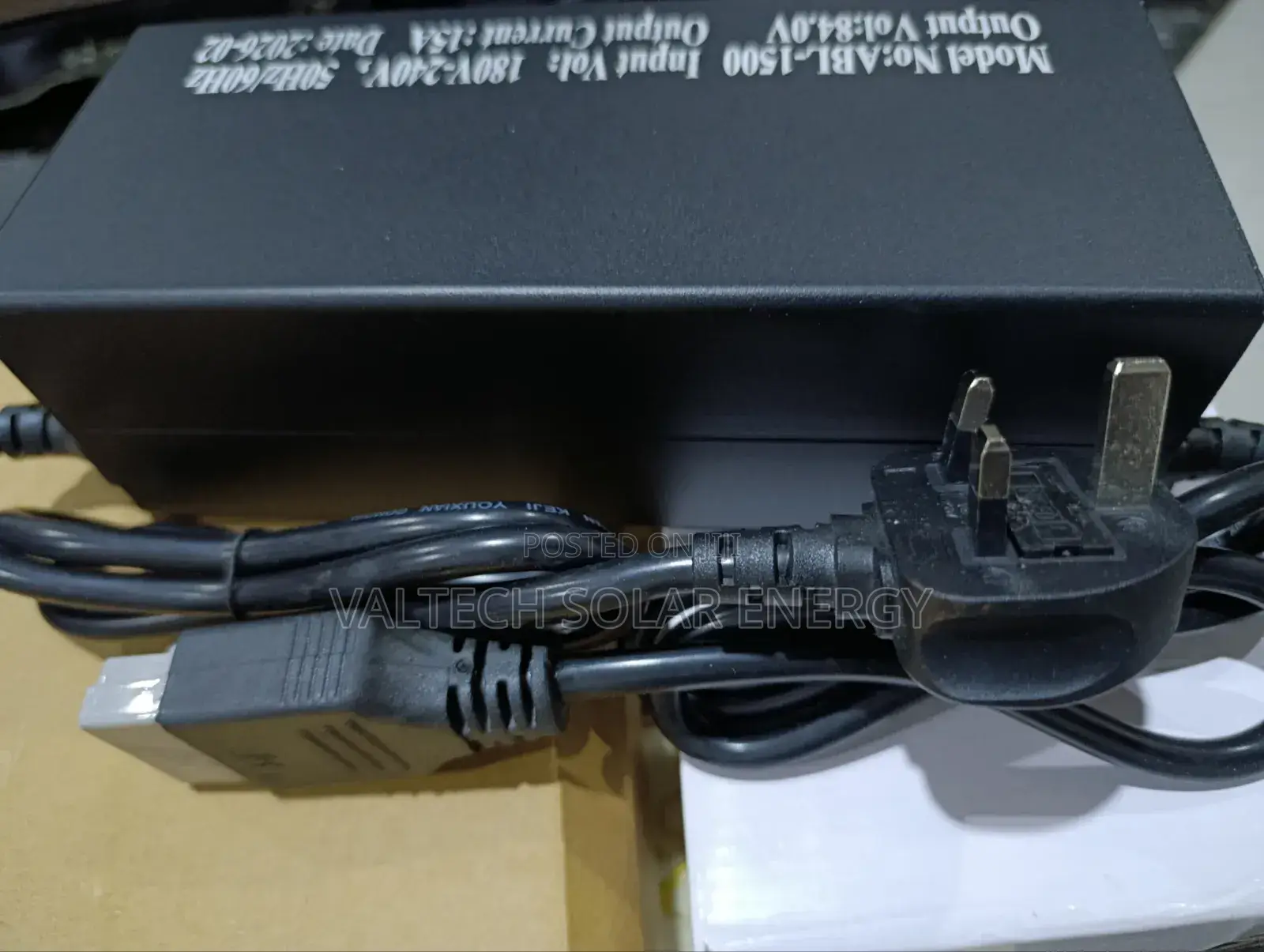Brand New 72v 15a Smart Lithuim Battery Charger