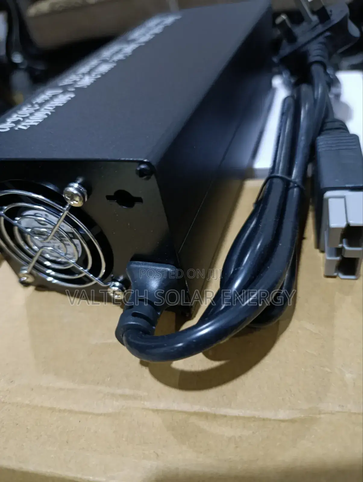 Brand New 72v 15a Smart Lithuim Battery Charger
