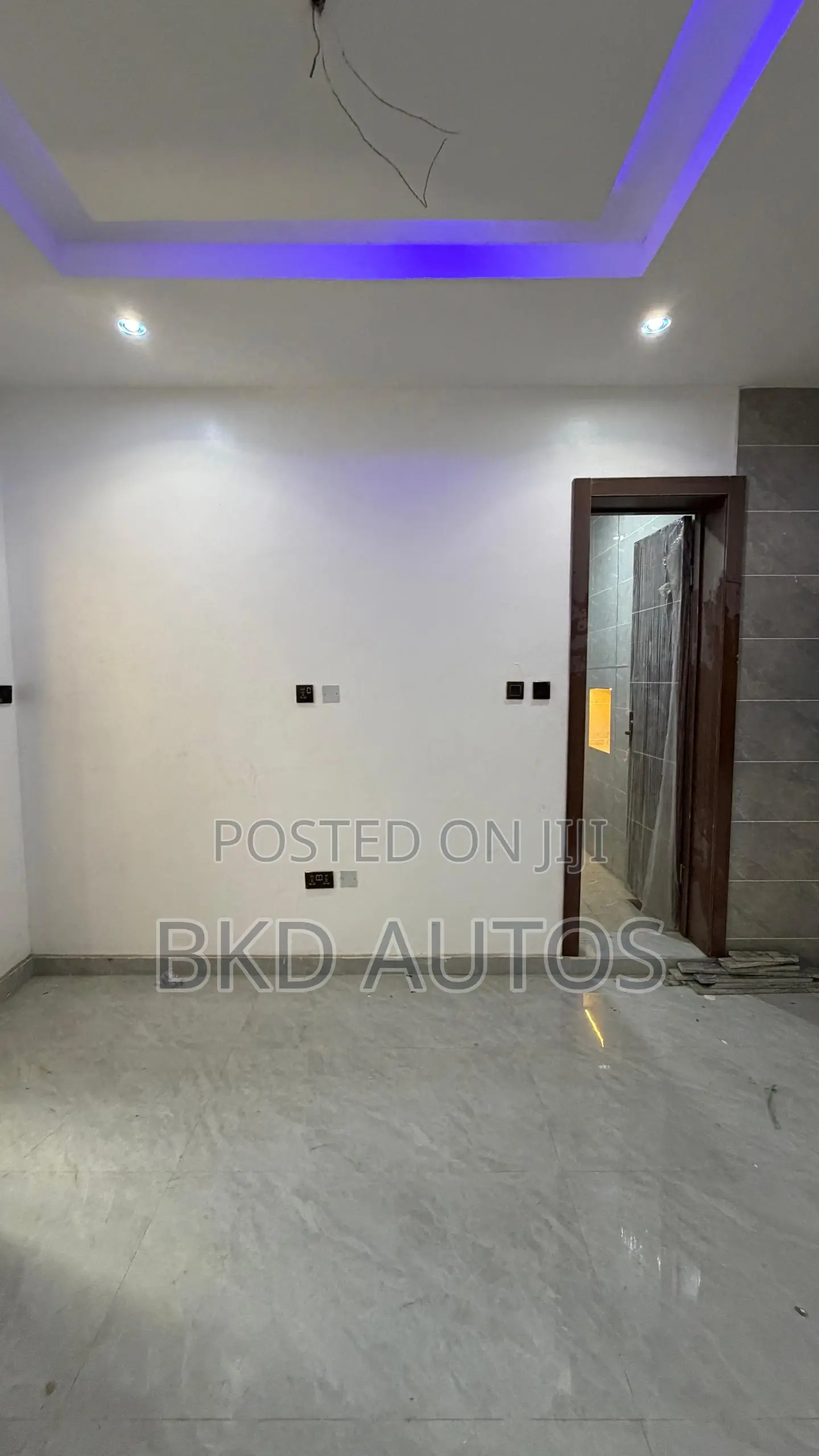 2bdrm Apartment in Surulere for sale