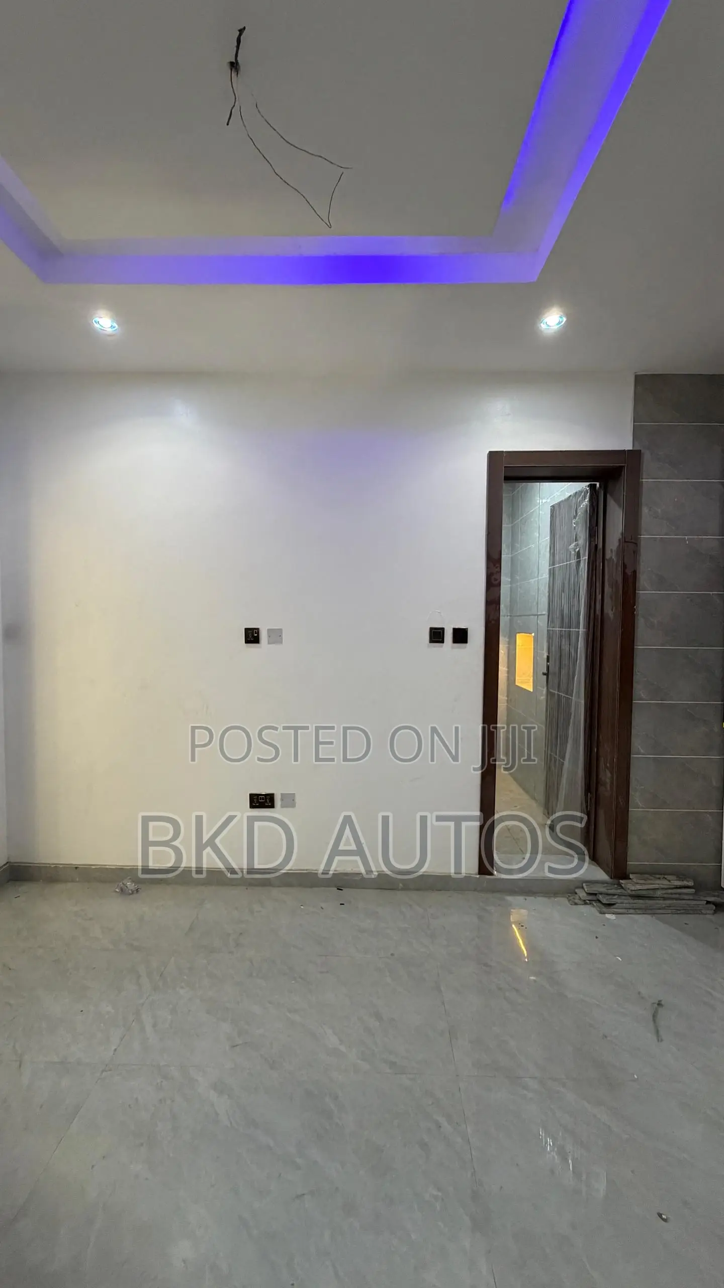 2bdrm Apartment in Surulere for sale