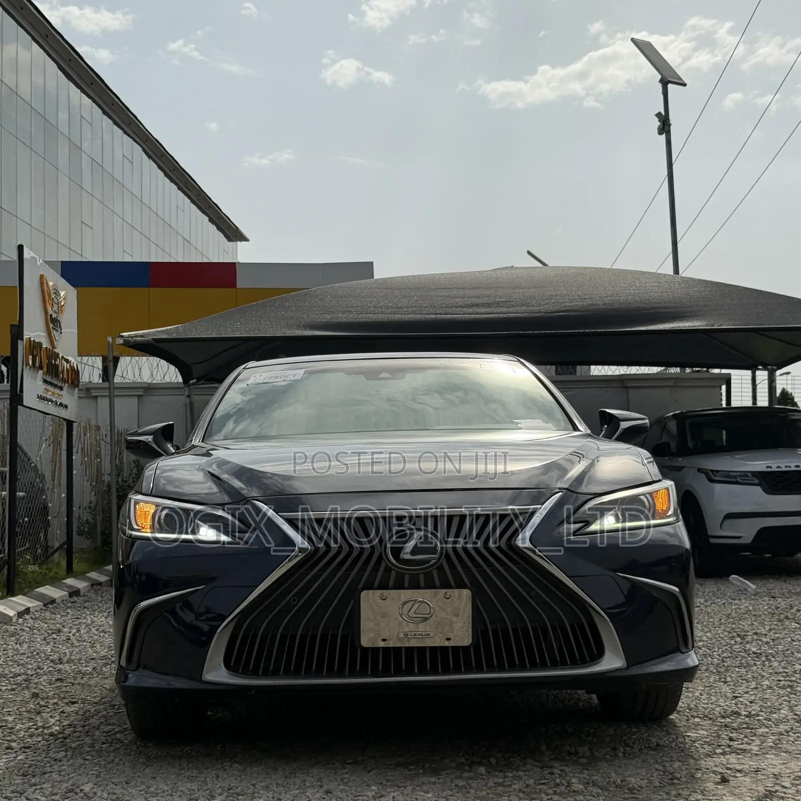Lexus ES 2020 Blue