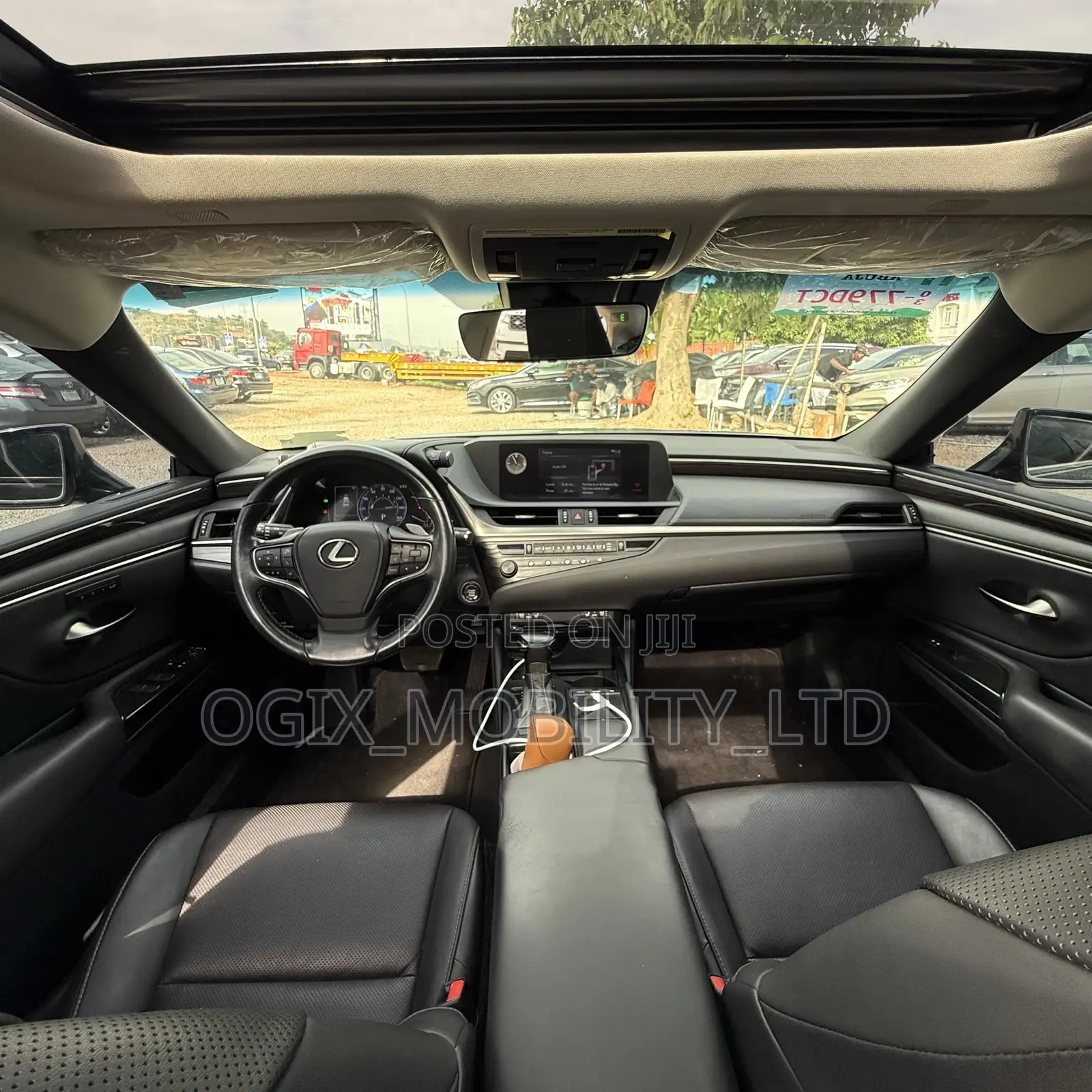 Lexus ES 2020 Blue