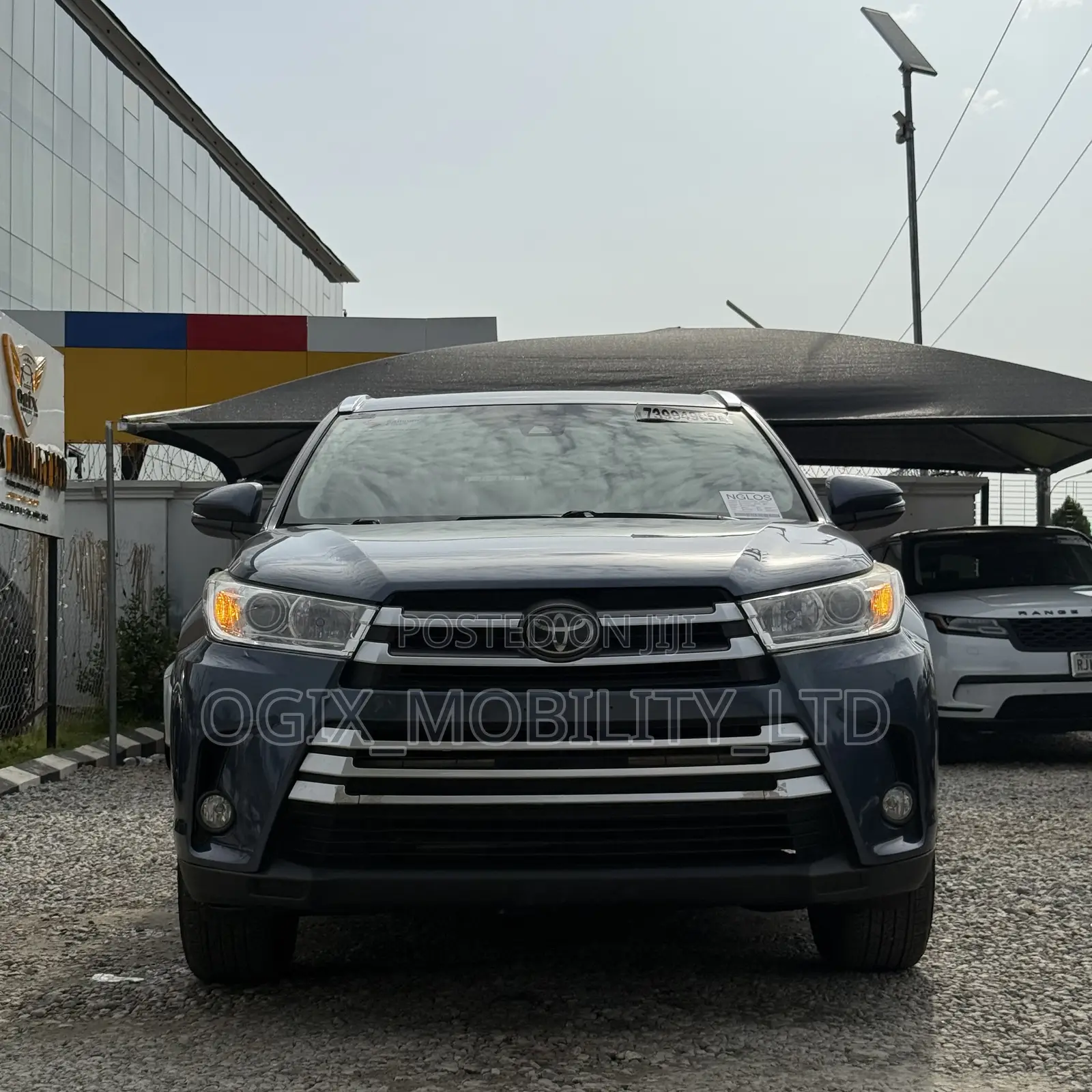 Toyota Highlander 2018 Blue