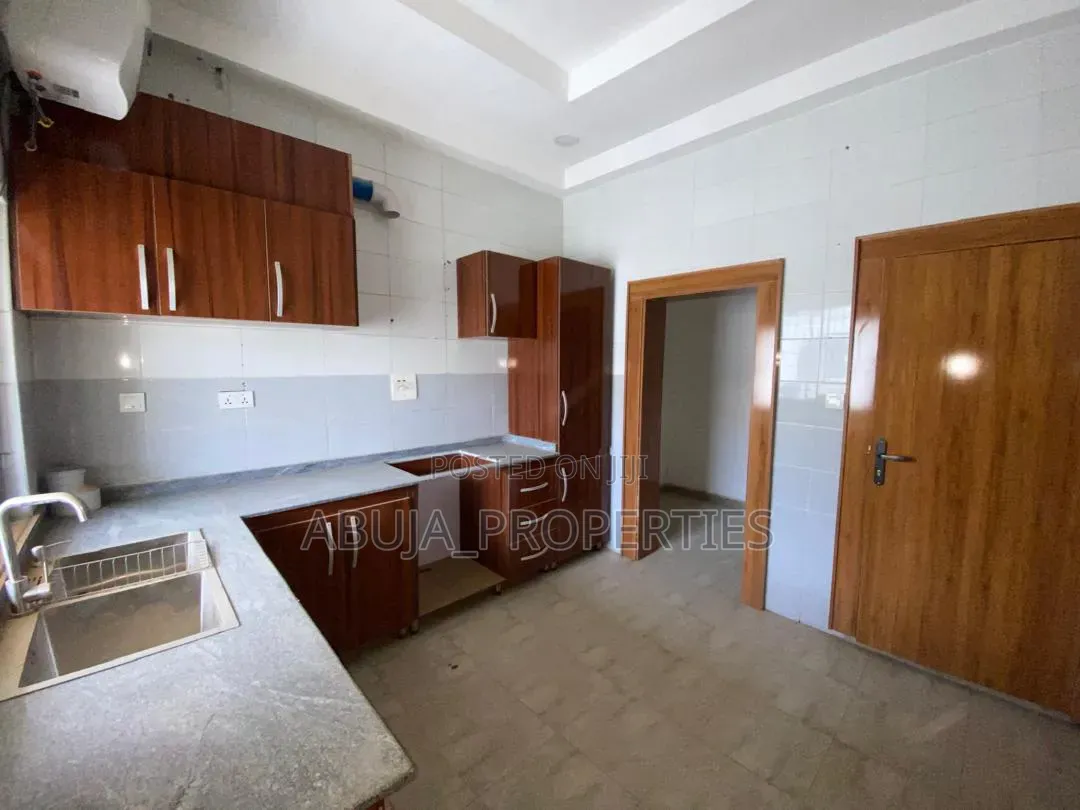 3bdrm Apartment in Jahi for rent
