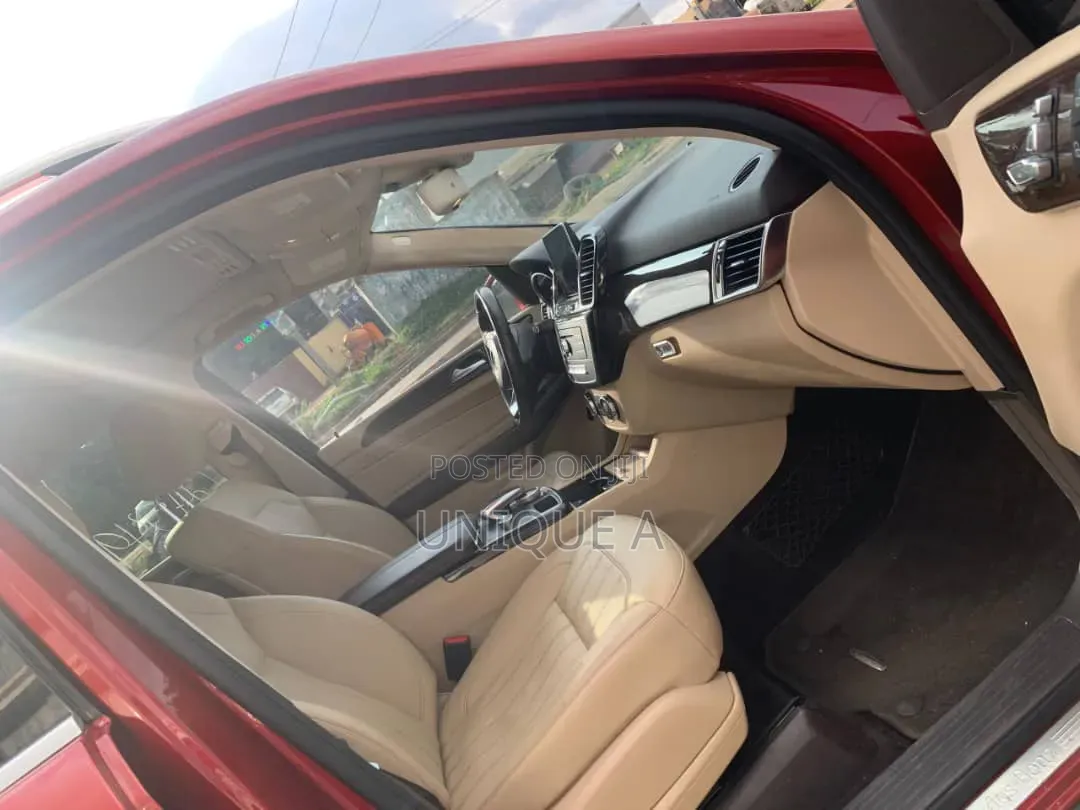 Mercedes-Benz GLE-Class GLE 350 2017 Red