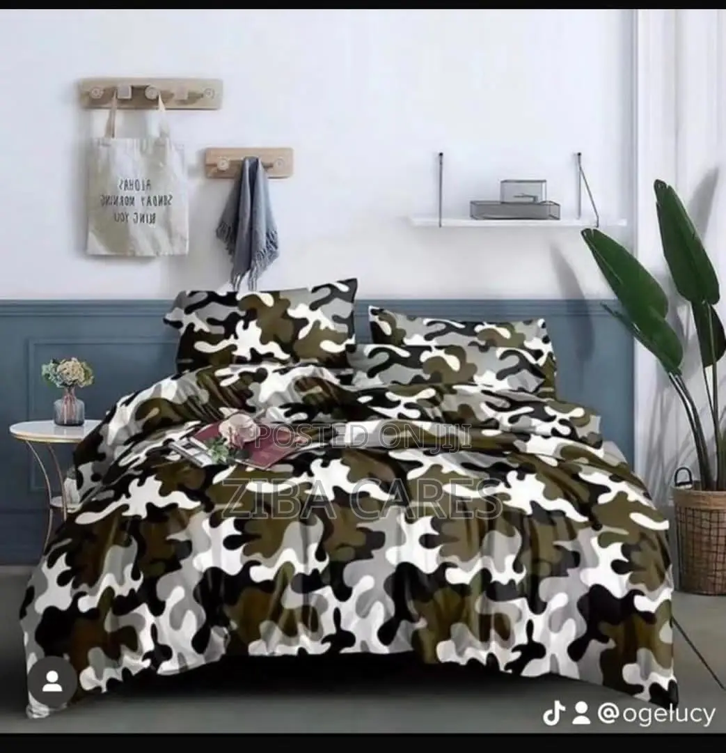 Amry Green Bedsheet and Pillowcase With Duvet Set 6x6
