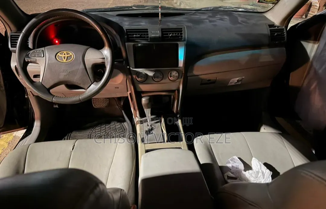 Toyota Camry 2.4 LE 2008 Black