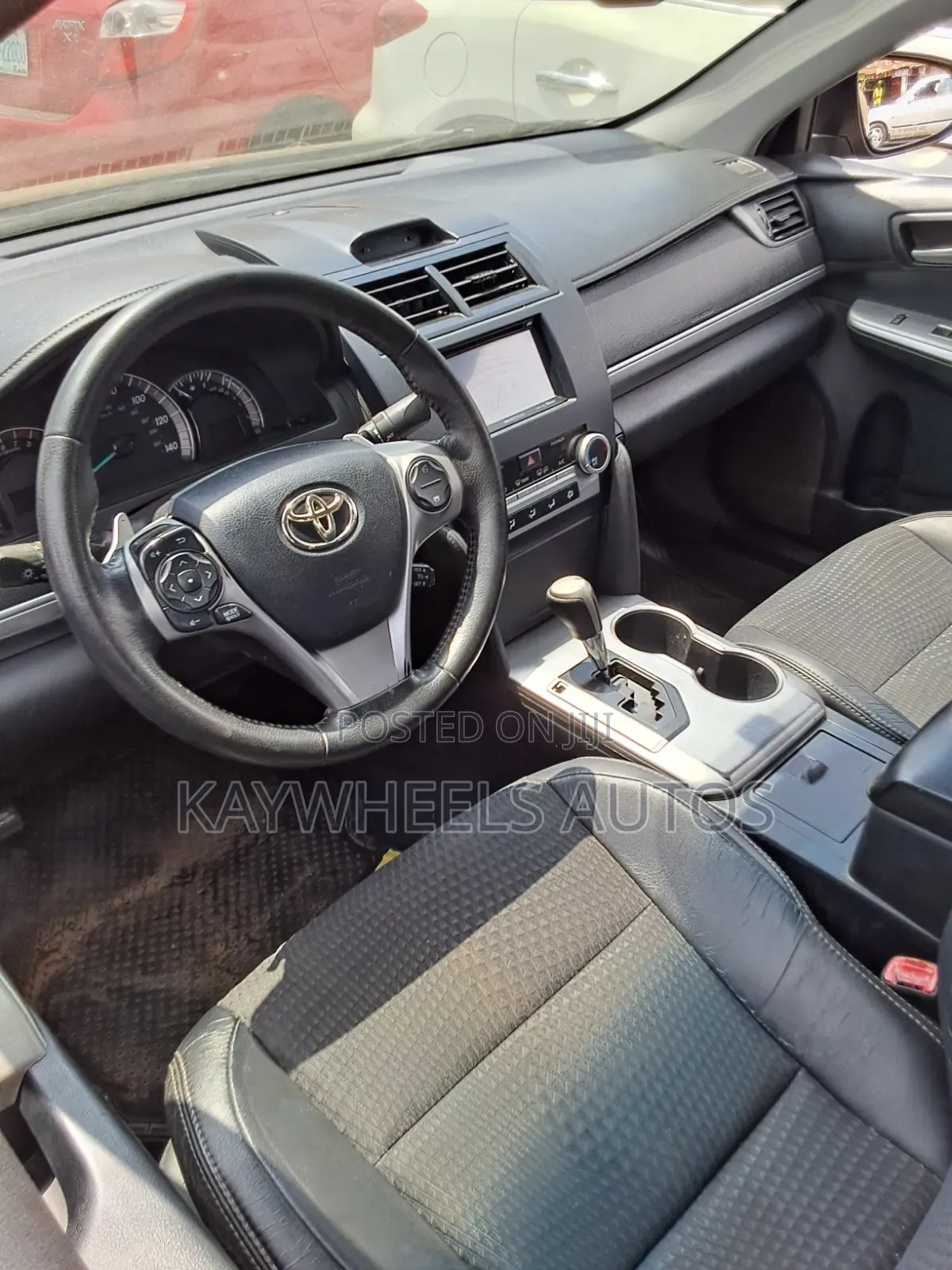 Toyota Camry SE 4dr Sedan (2.5L 4cyl 6A) 2013 Black