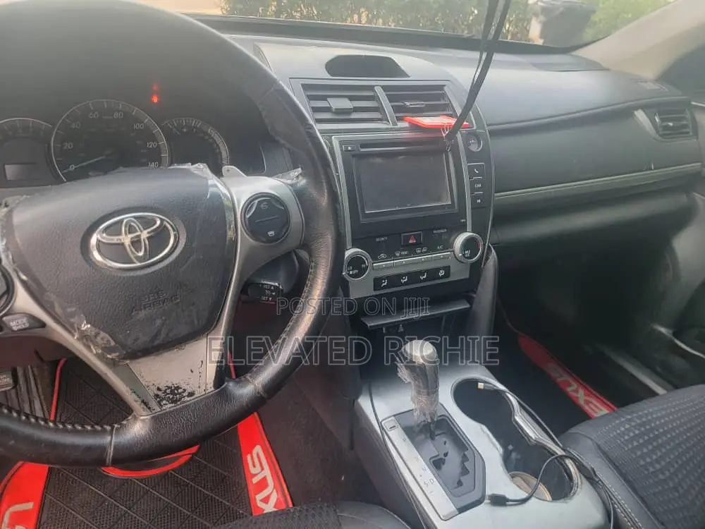 Toyota Camry 2013 Gray