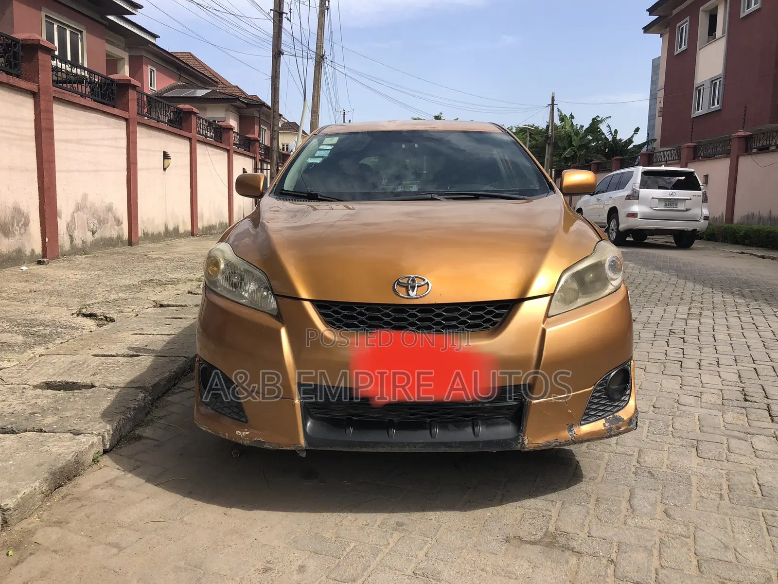 Toyota Matrix 2010 Yellow