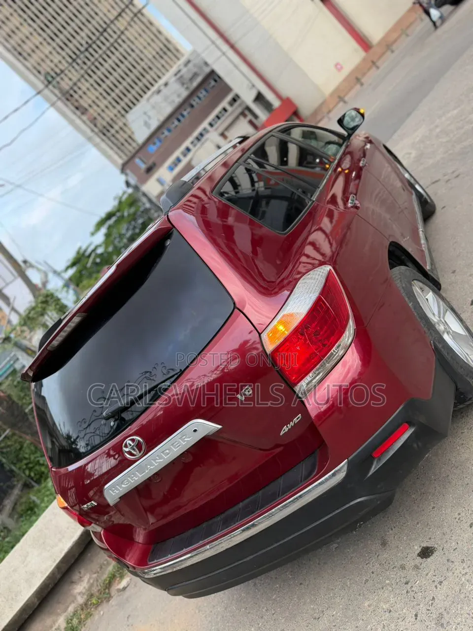 Toyota Highlander SE 2011 Burgundy