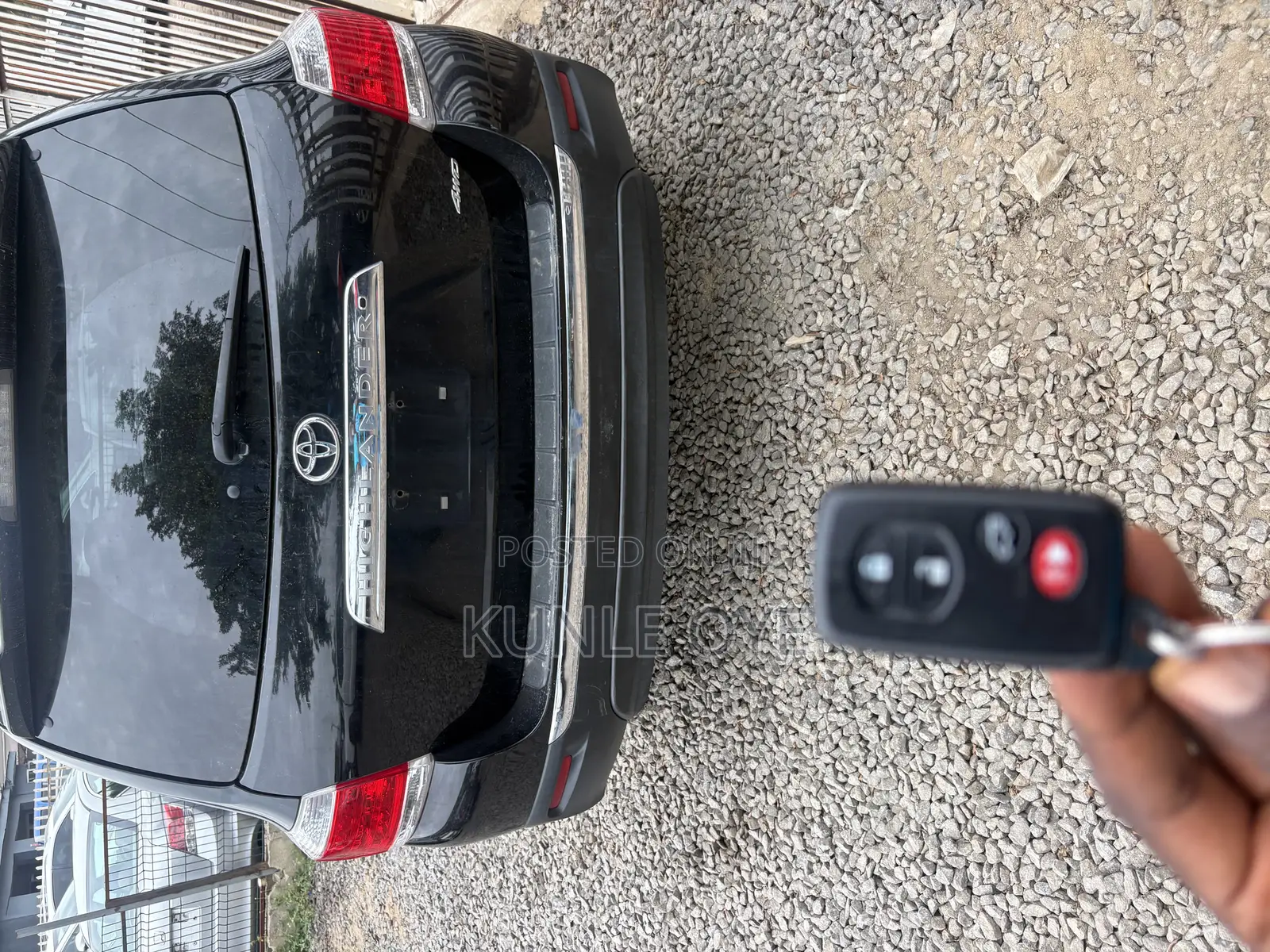 Toyota Highlander Limited 3.5l 4WD 2013 Black