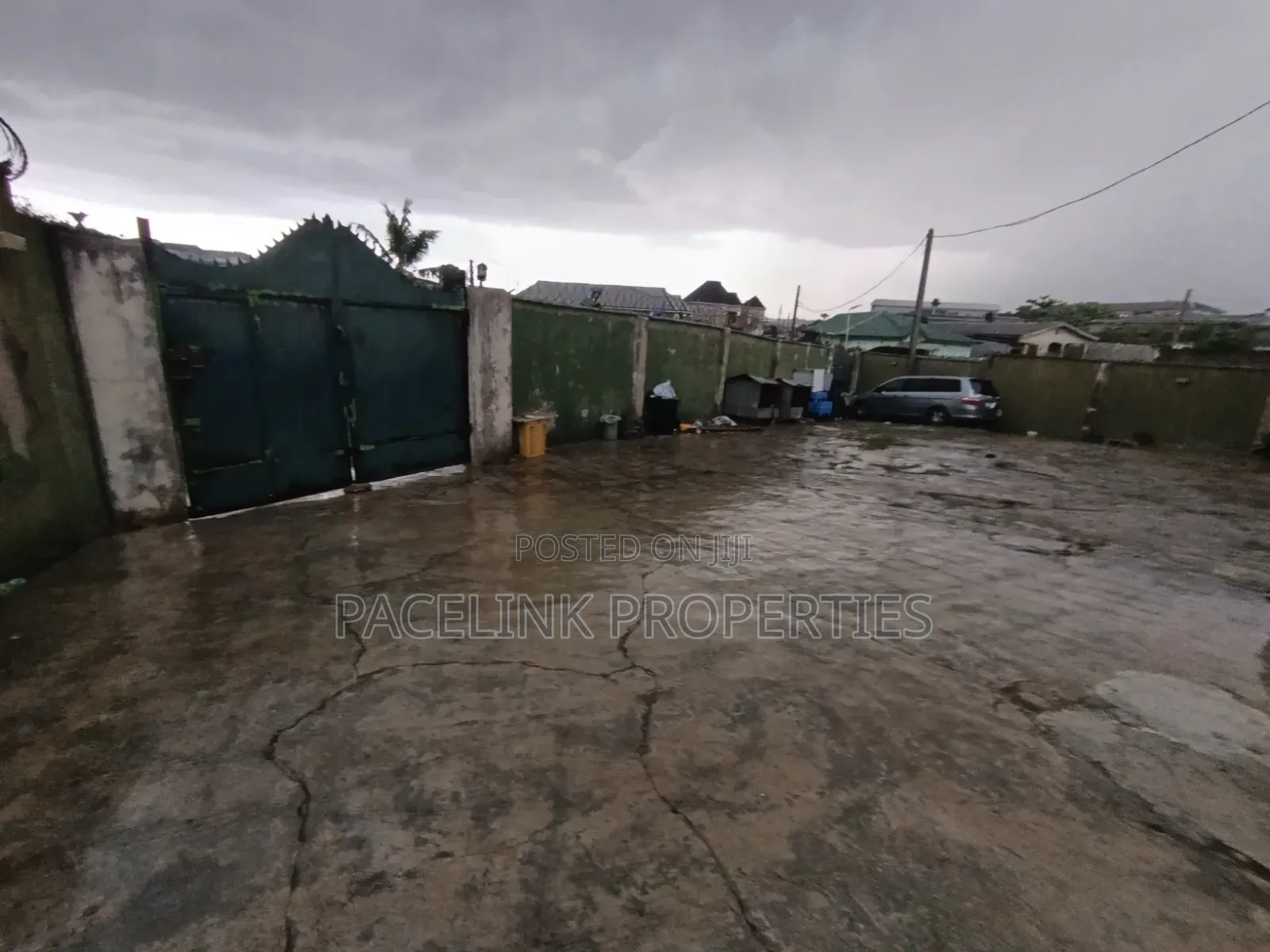 12bdrm Block of Flats in Abule Egba for sale