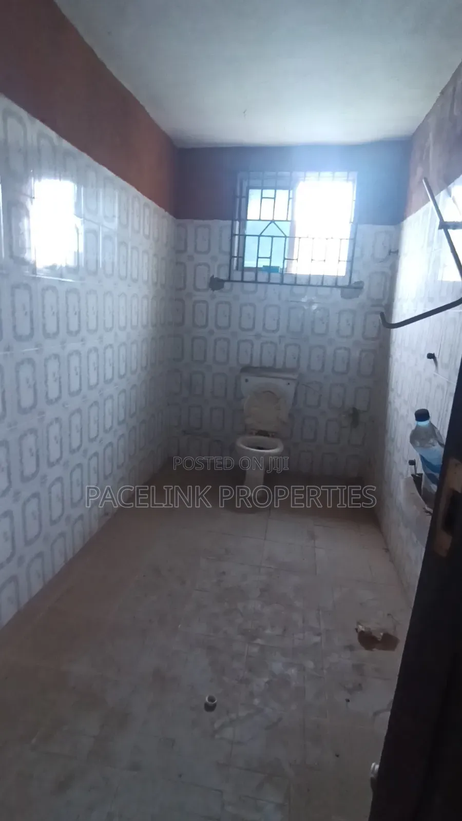 12bdrm Block of Flats in Ikotun / Ikotun/Igando for sale