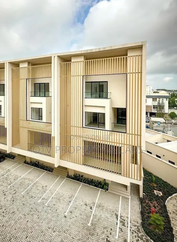 5bdrm Townhouse/Terrace in Banana Island for sale
