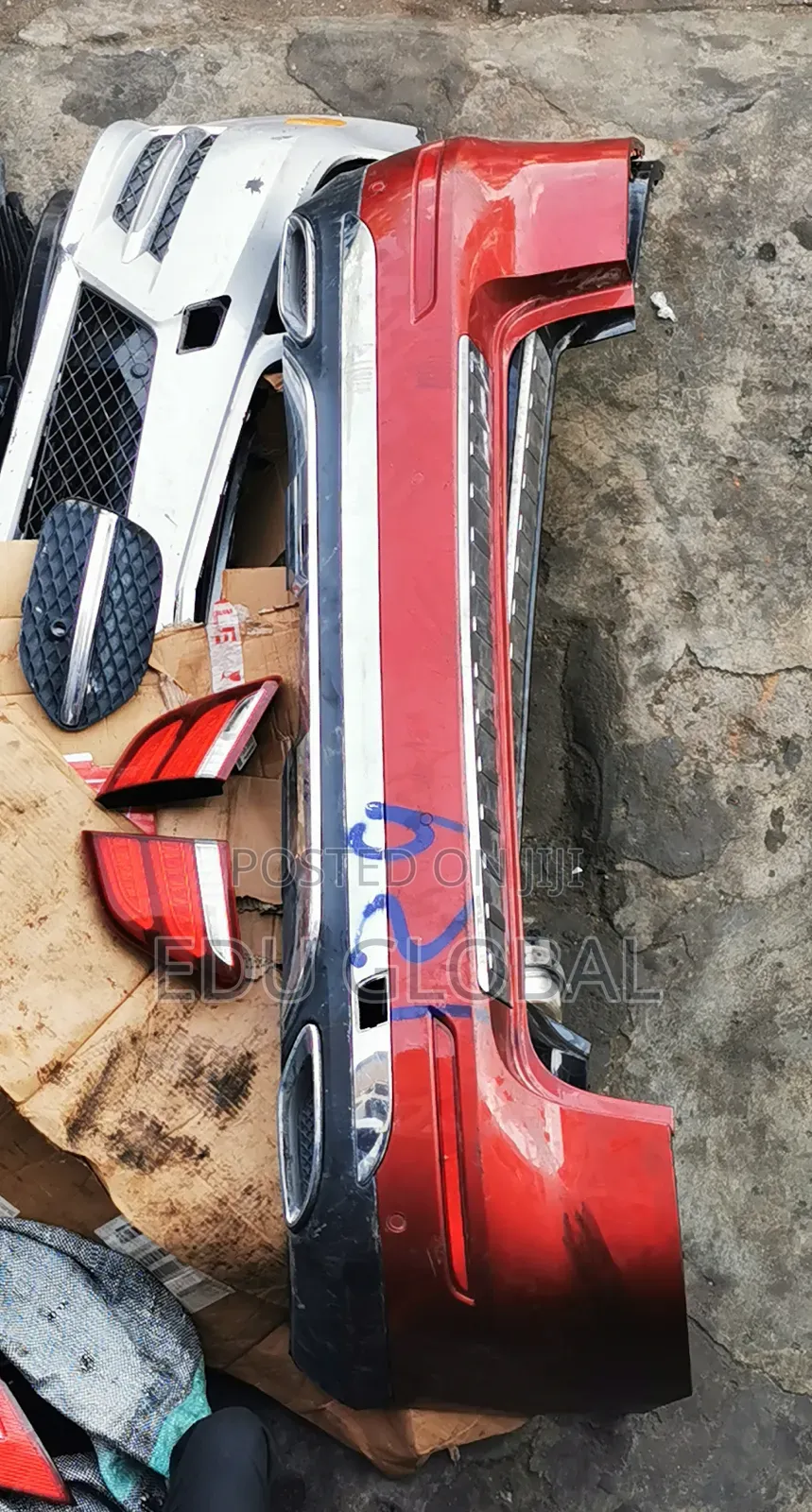 Gle 2016 Back Bumper Follow Come