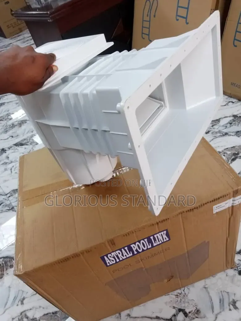 Medium Skimmer For Pool