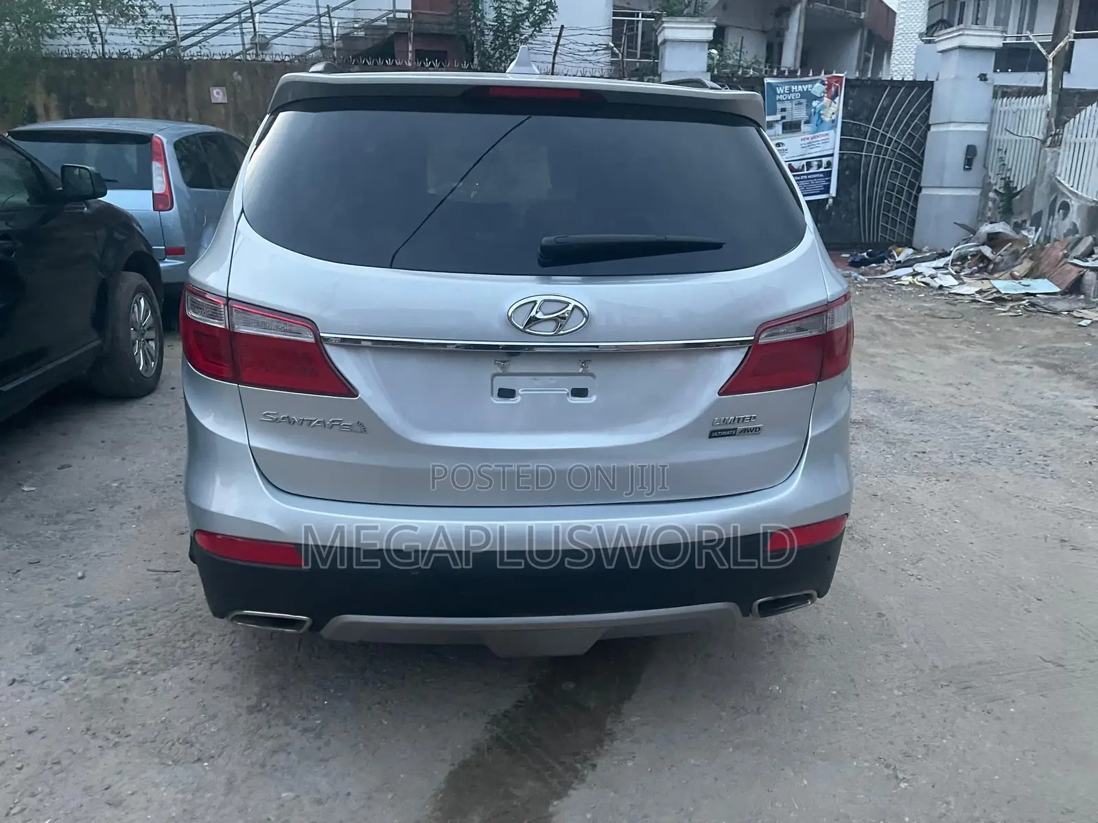 Hyundai Santa Fe Limited 4dr SUV (3.3L 6cyl 6A) 2015 Silver