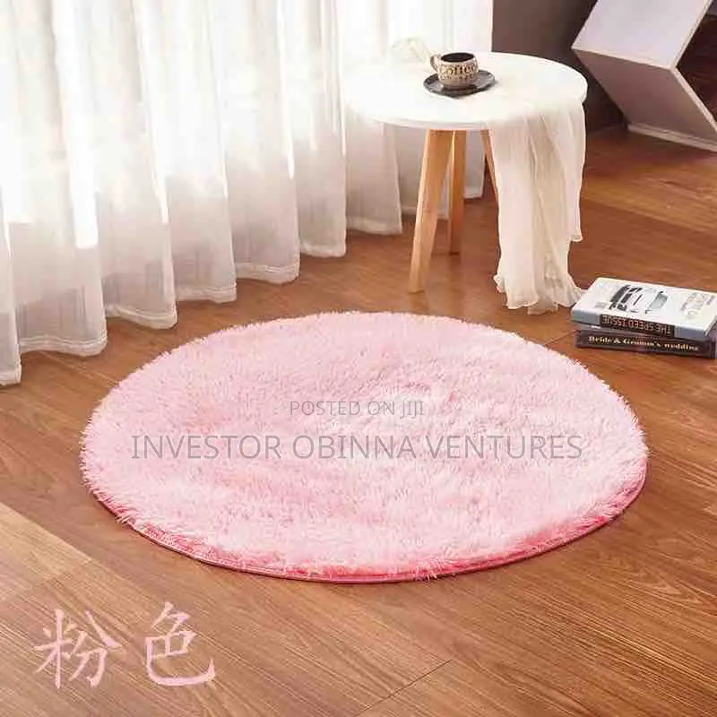 4ft Round Fur Rug- 120by120cm