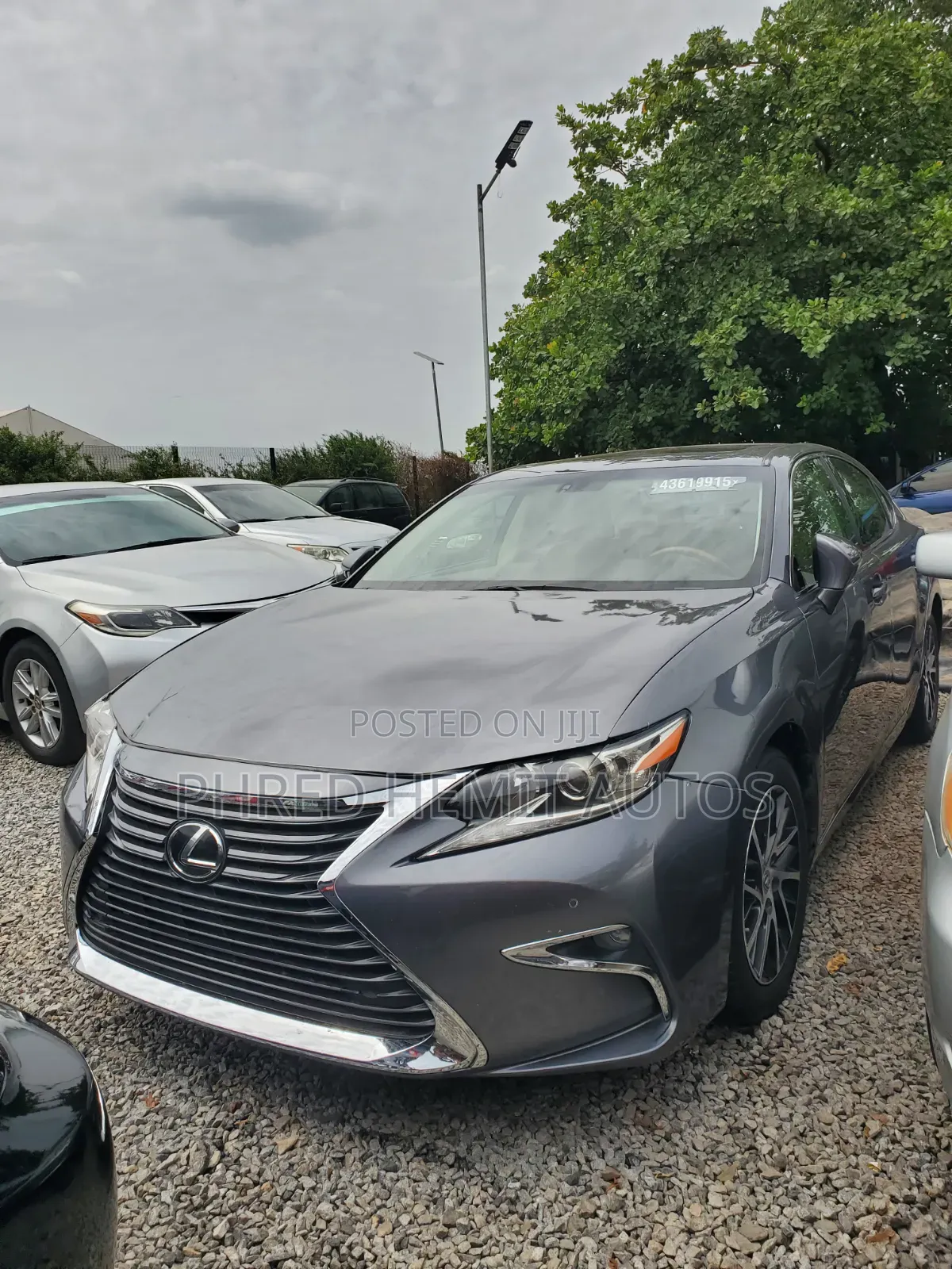 Lexus ES 2016 Gray