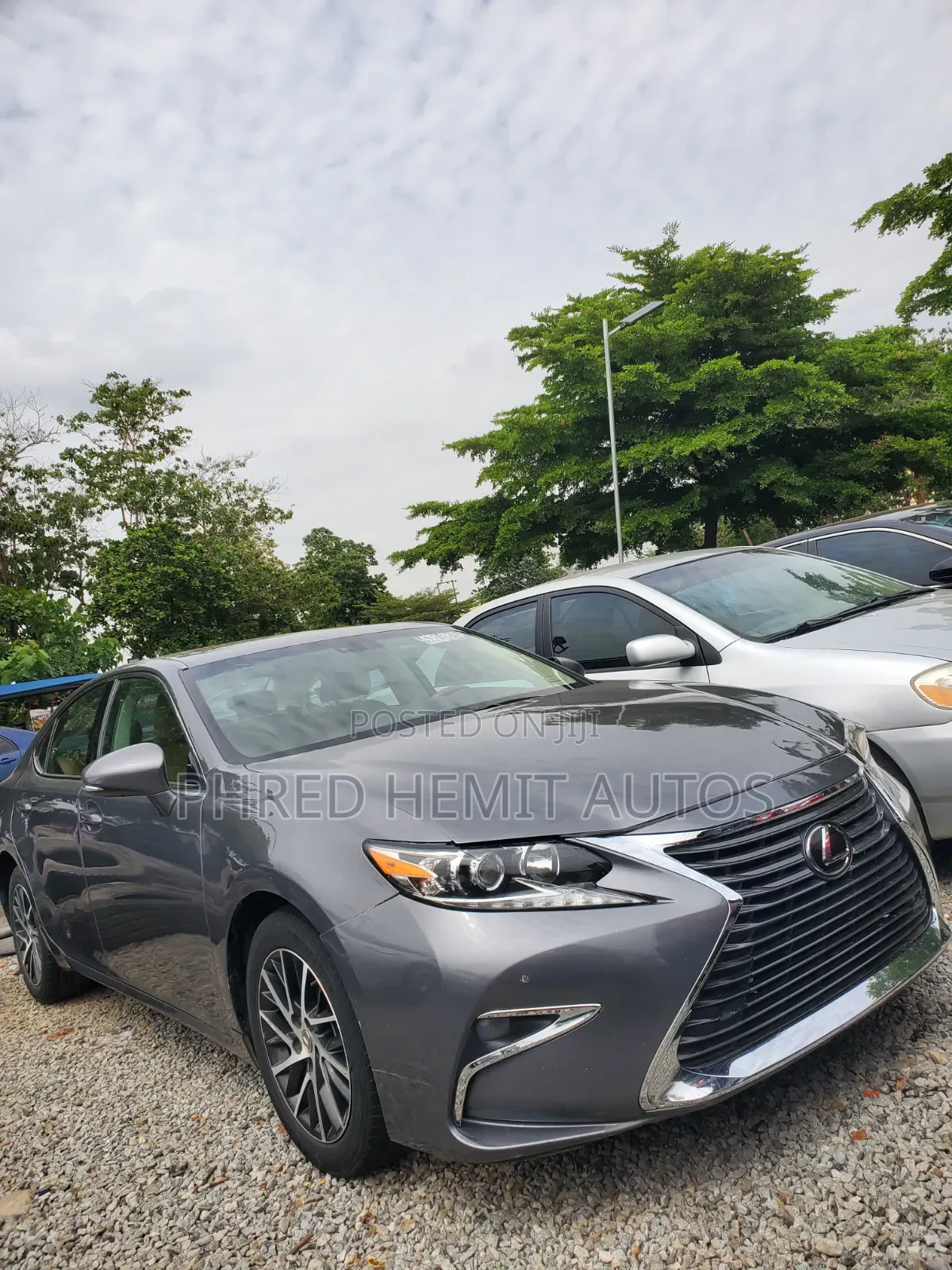 Lexus ES 2016 Gray