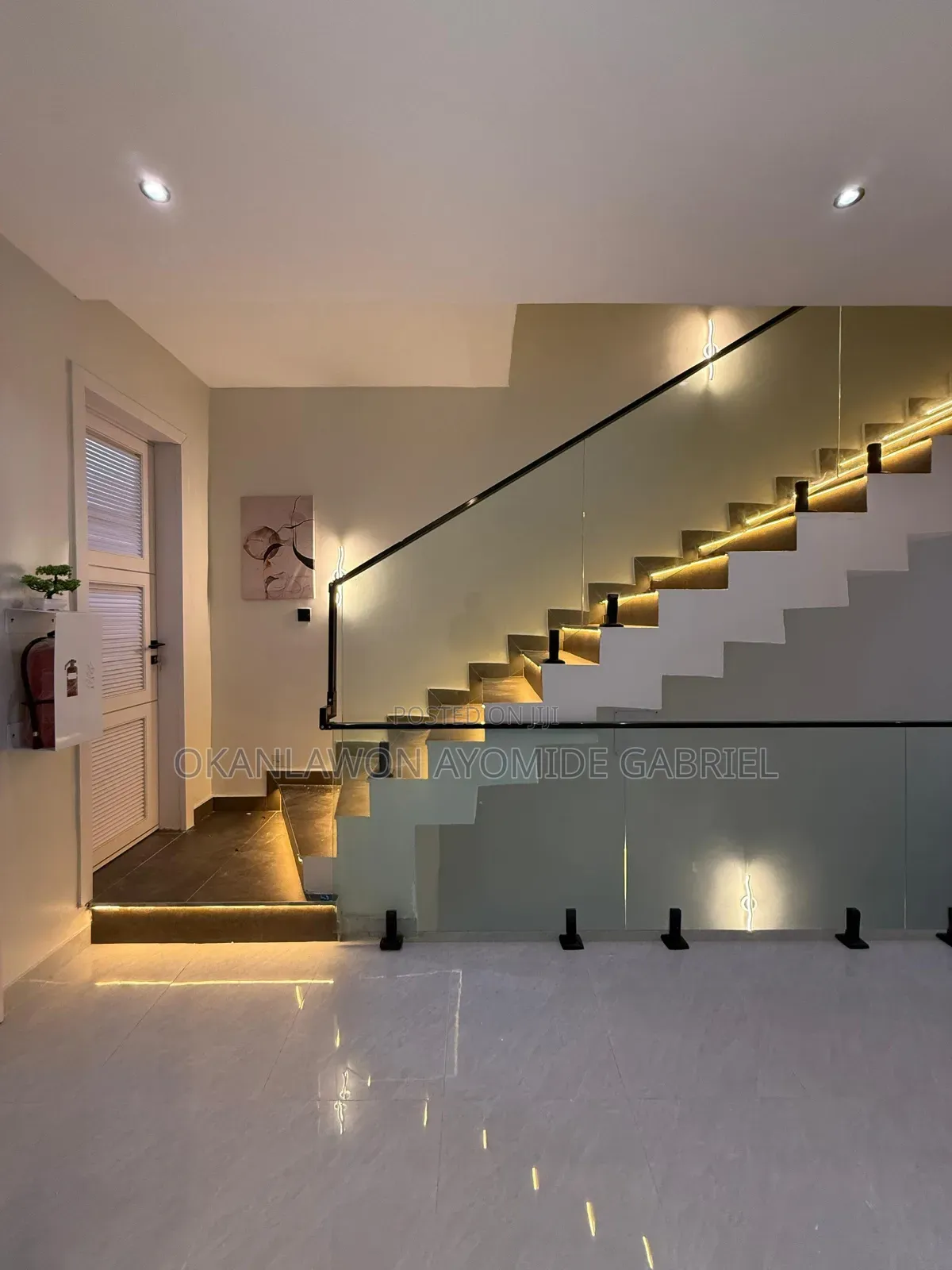 5bdrm Duplex in Lekki Expressway for sale