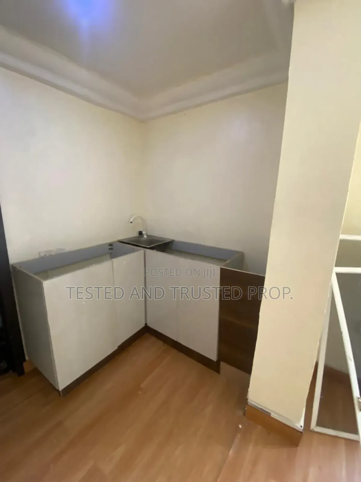 1bdrm Bedsitter in Lekki Phase 1 for rent